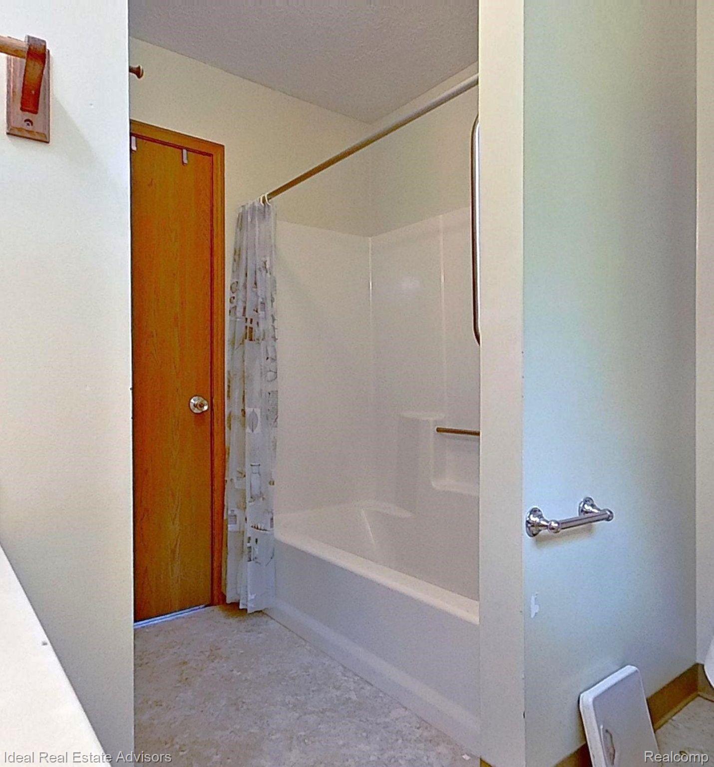 7215 Tuscarora Circle Tuscarora Township MI 49749