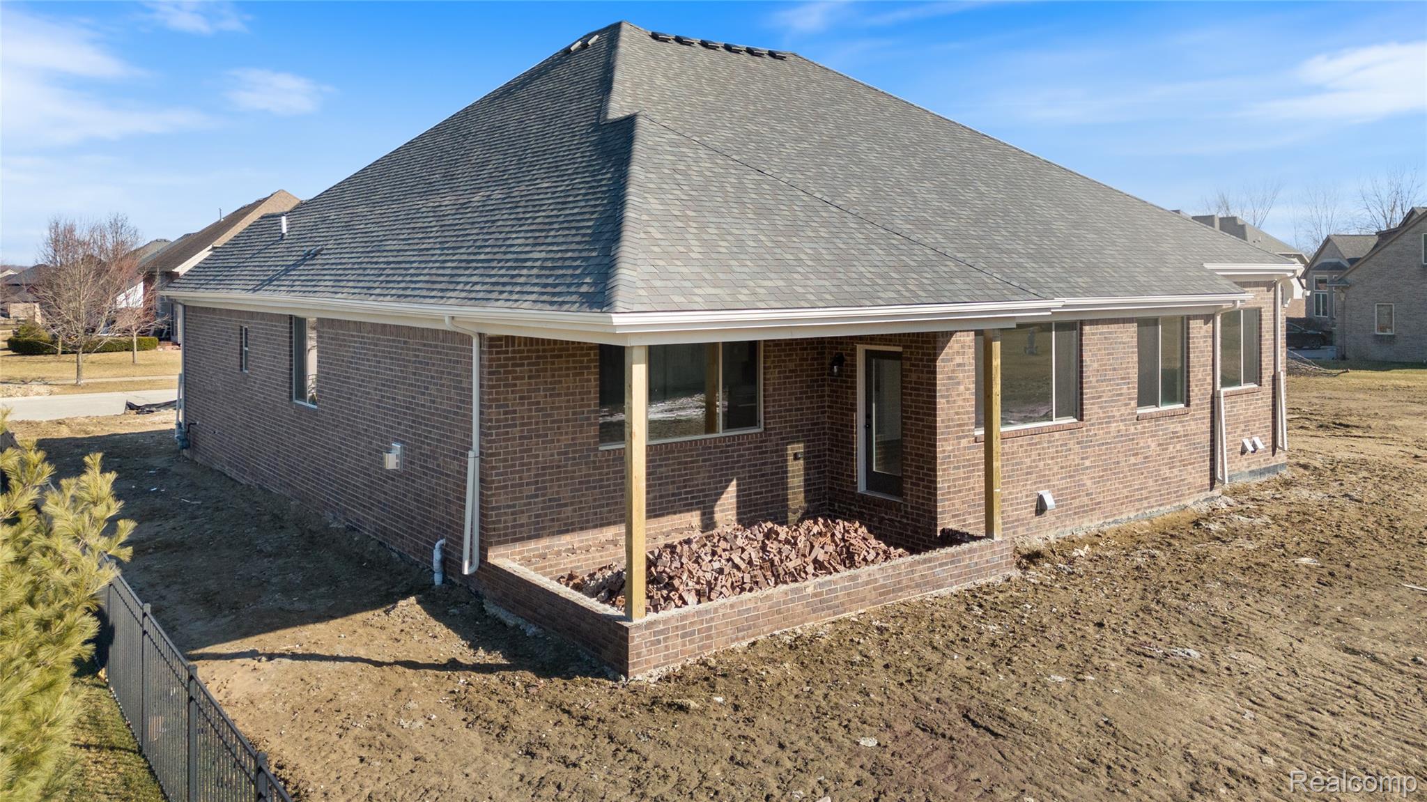 7110 Dryden Road Almont Township MI 48003