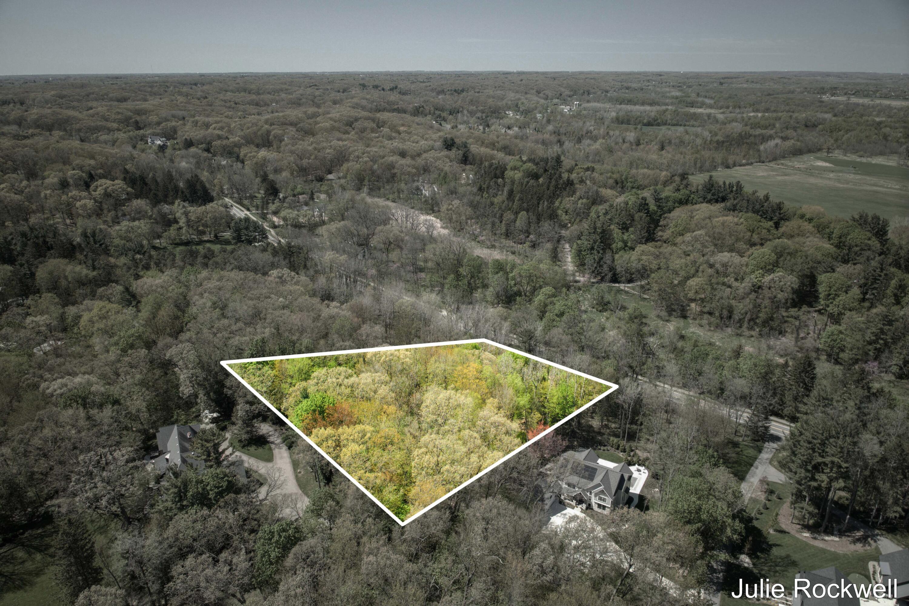 6050 Grand River Drive NE Ada Township MI 49301