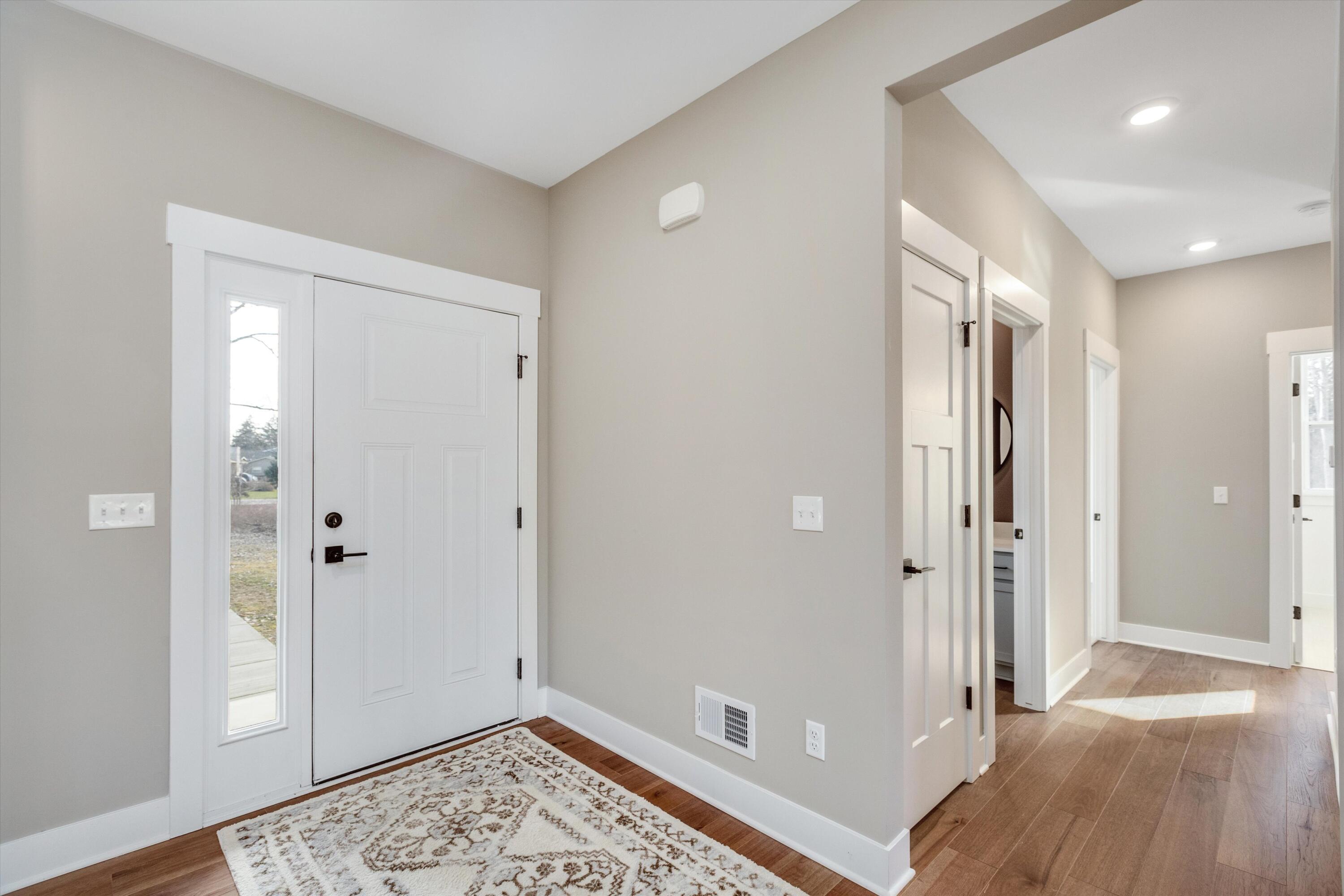 1935 Percy Lane Highland Charter Township MI 48357