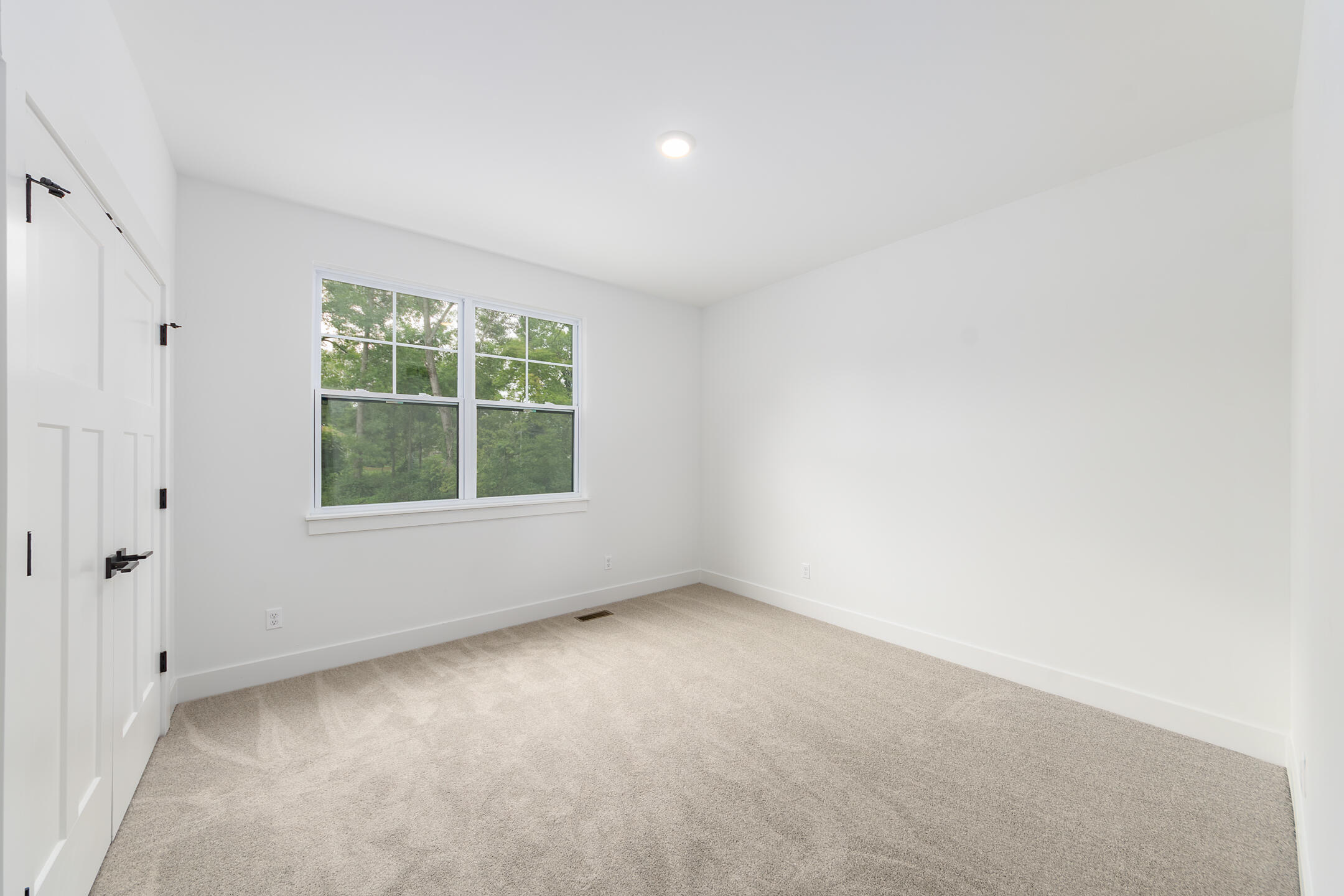 1935 Percy Lane Highland Charter Township MI 48357