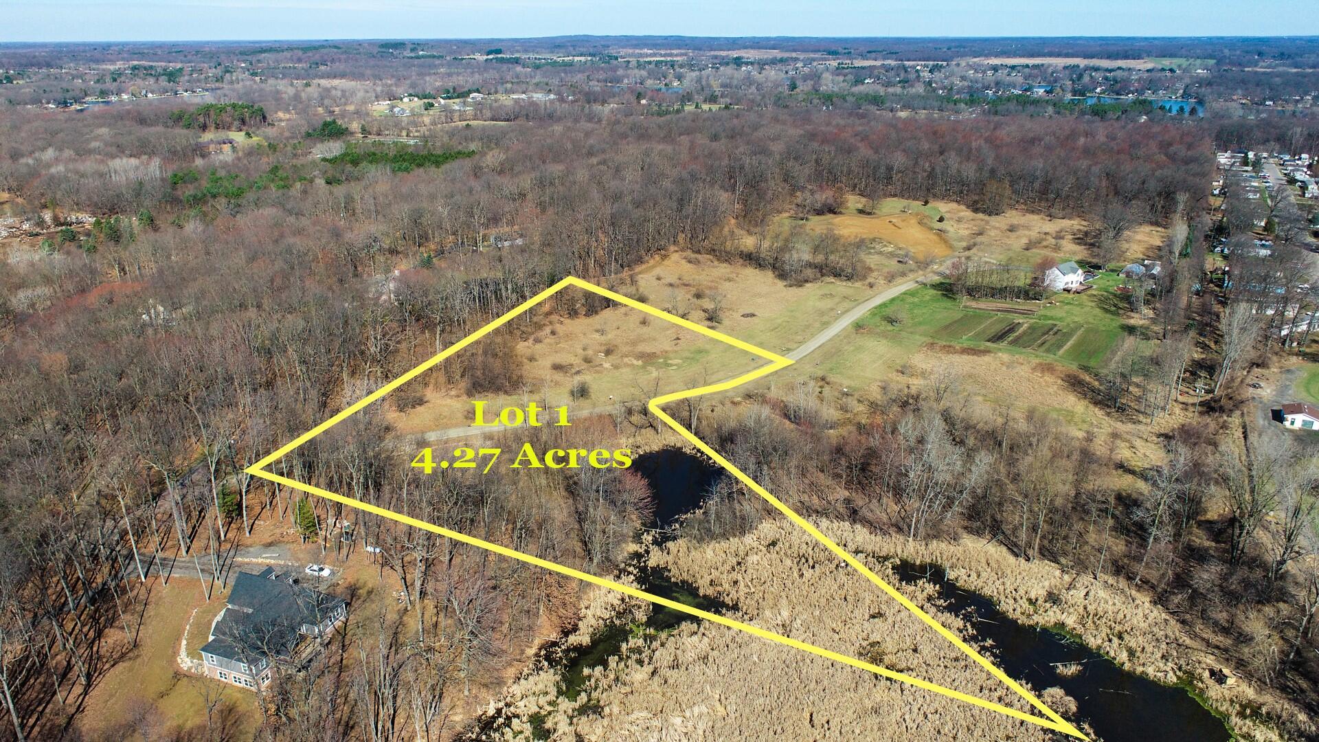1935 Percy Lane Highland Charter Township MI 48357