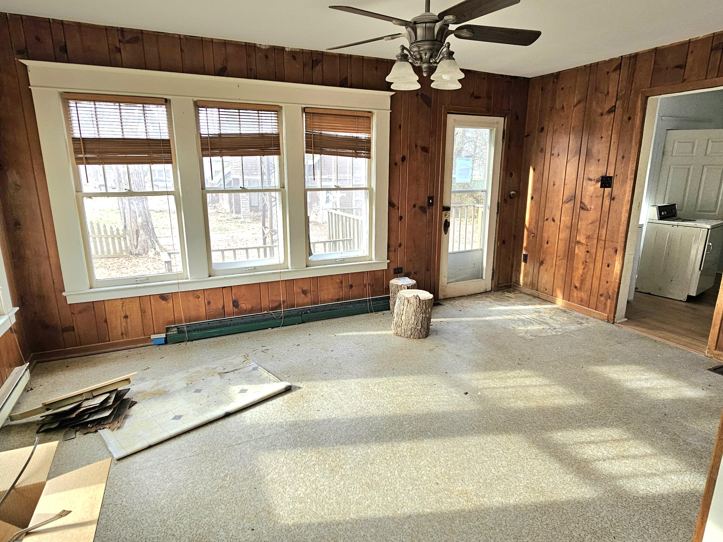 106 W State Street Mendon Village MI 49072