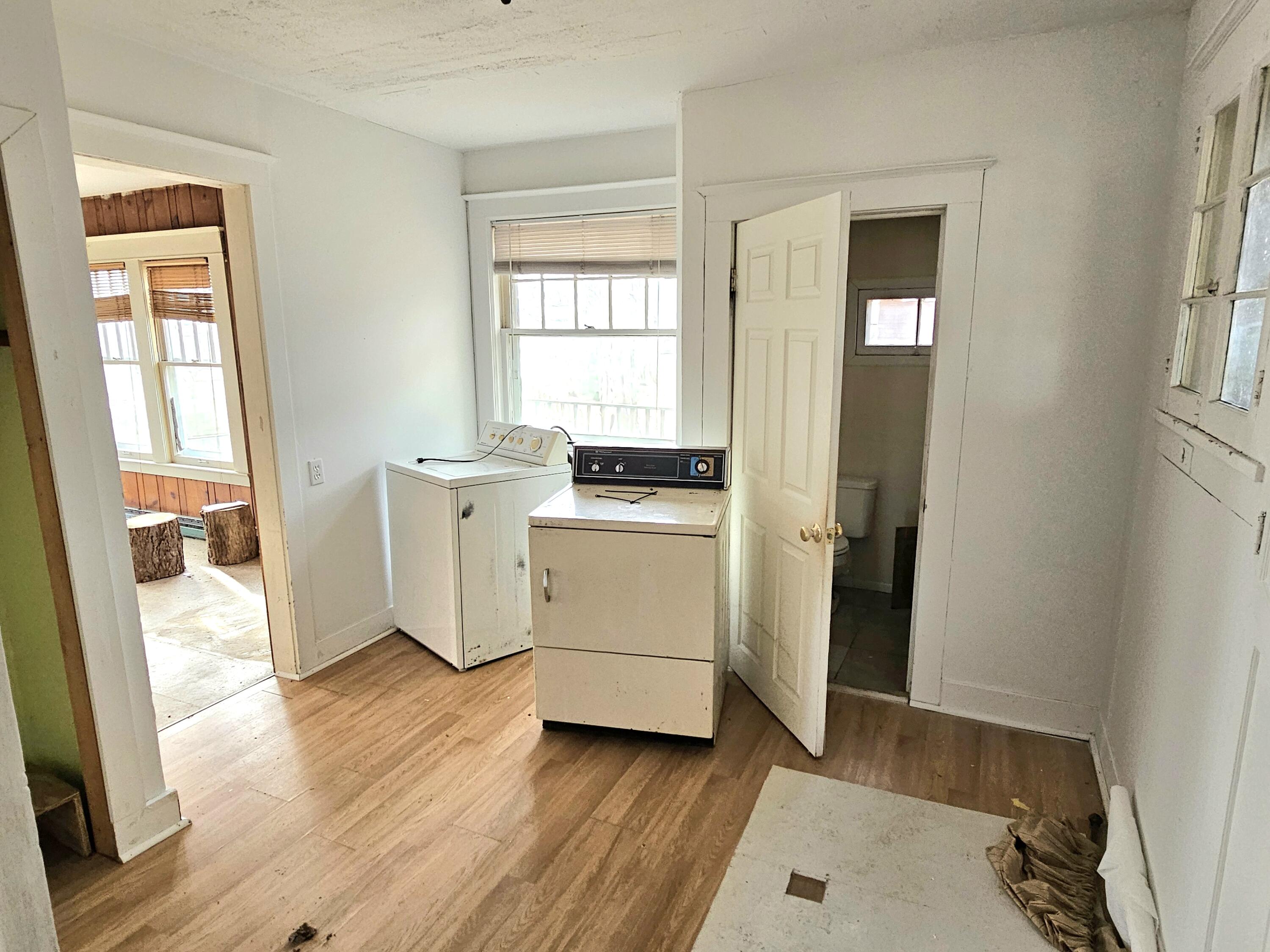 106 W State Street Mendon Village MI 49072