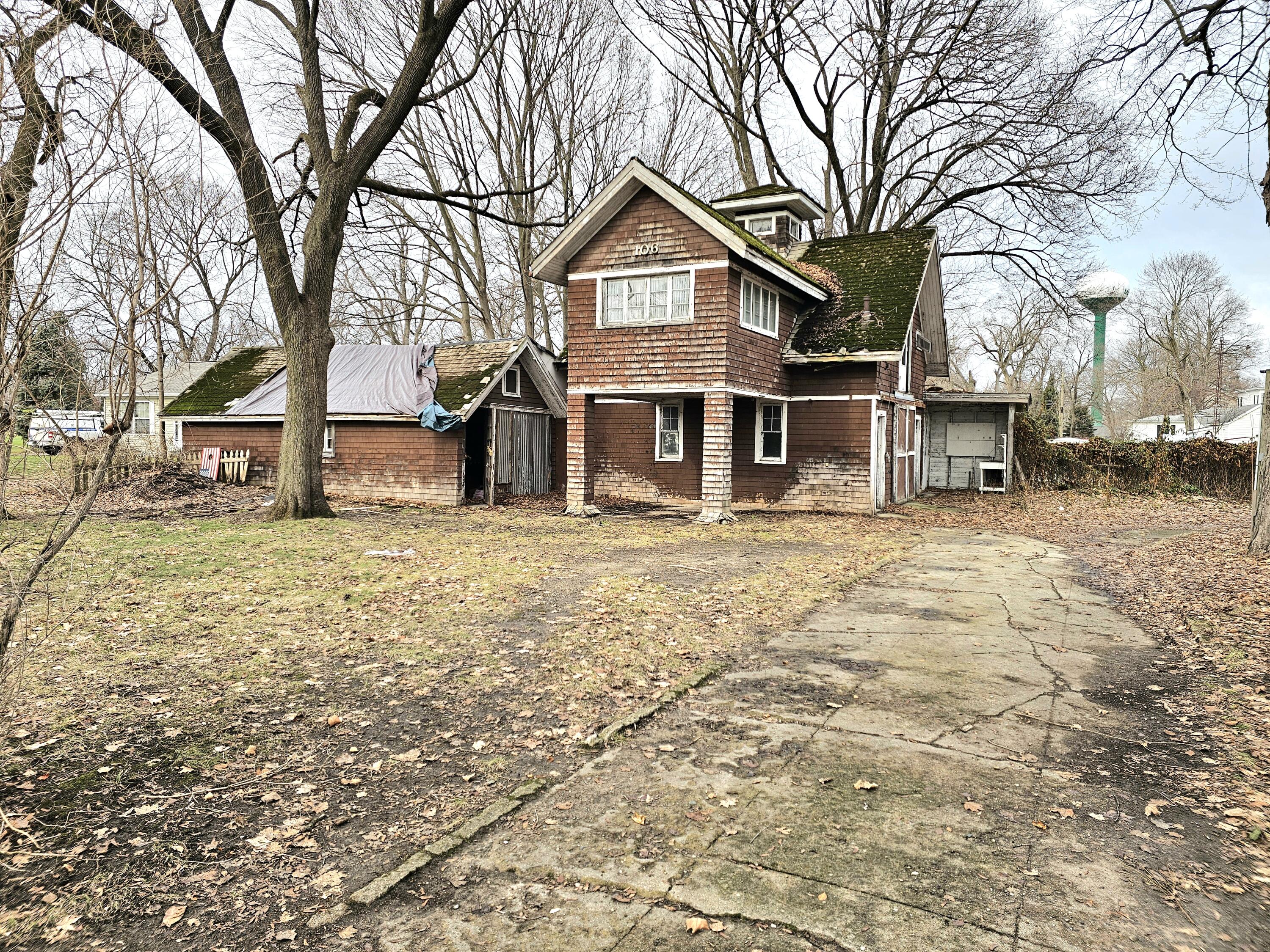 106 W State Street Mendon Village MI 49072