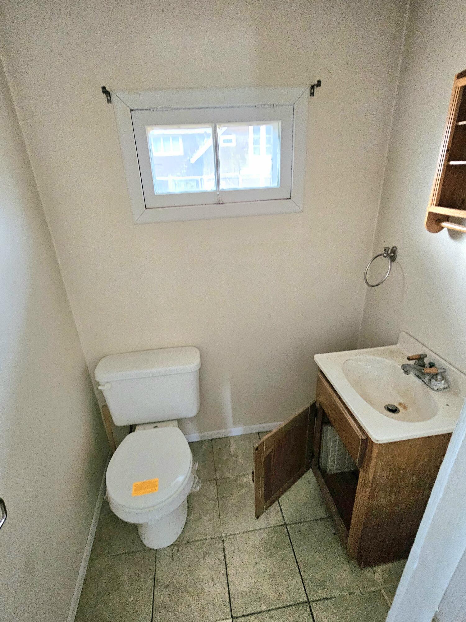 106 W State Street Mendon Village MI 49072