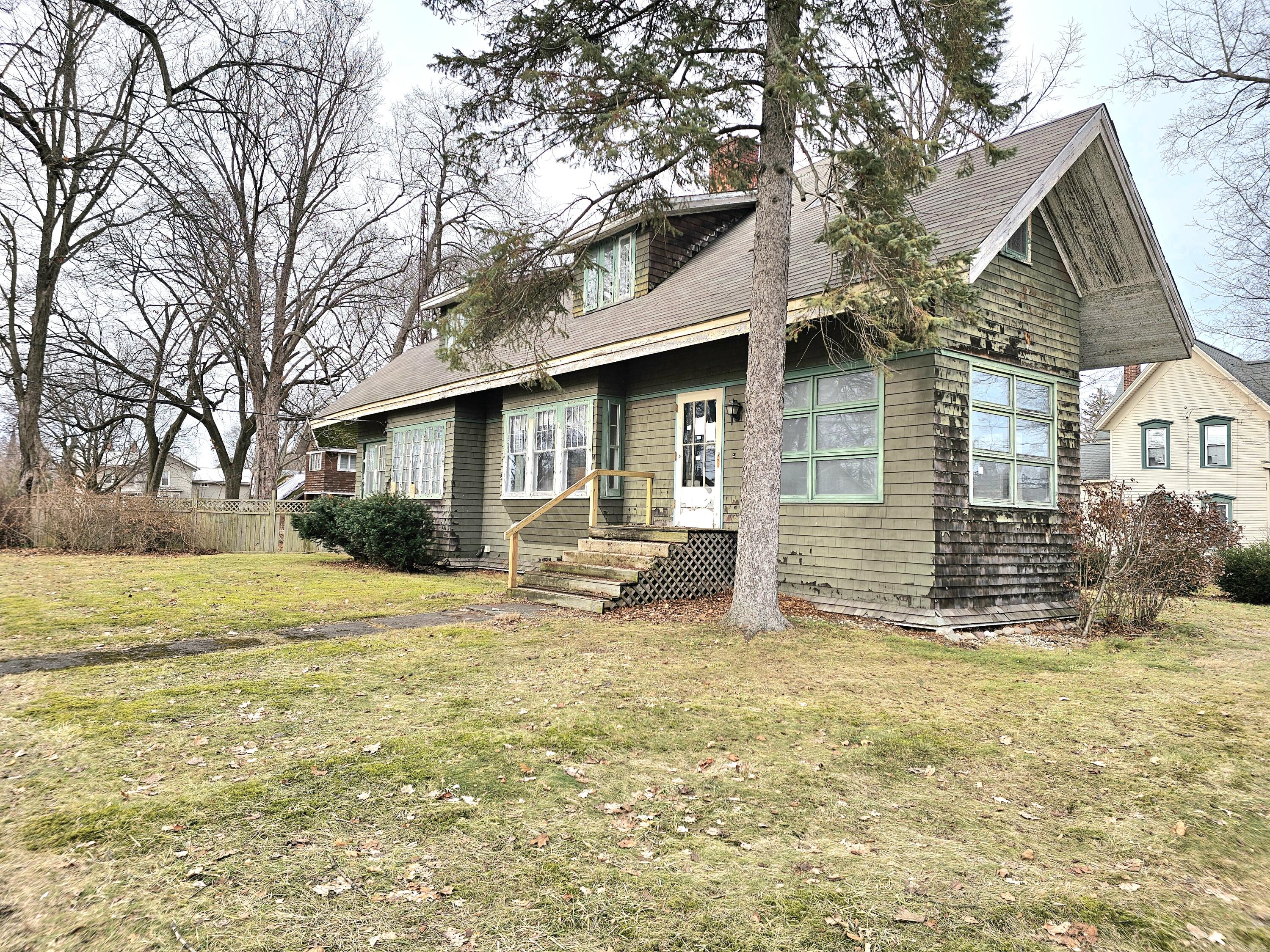 106 W State Street Mendon Village MI 49072