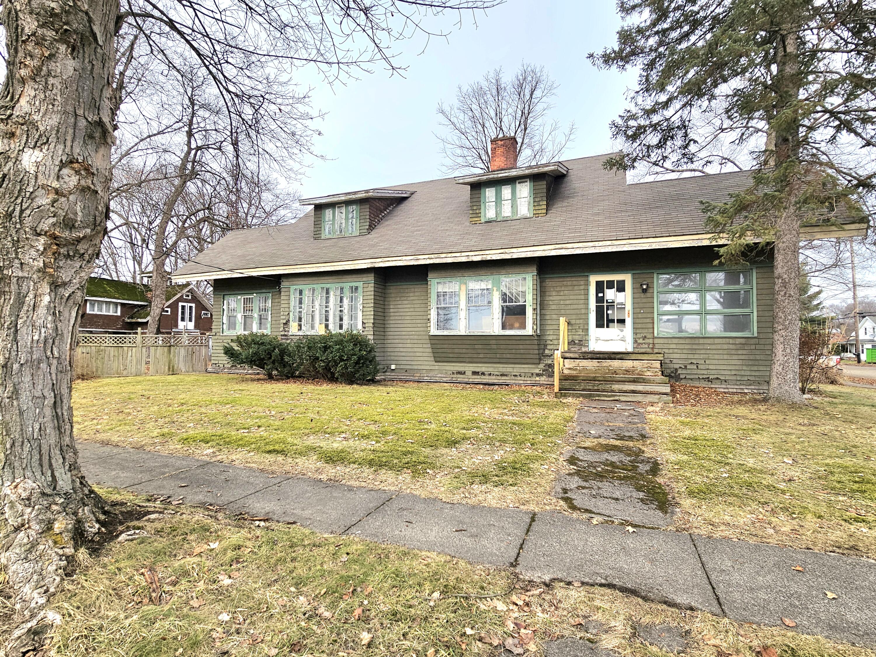 106 W State Street Mendon Village MI 49072