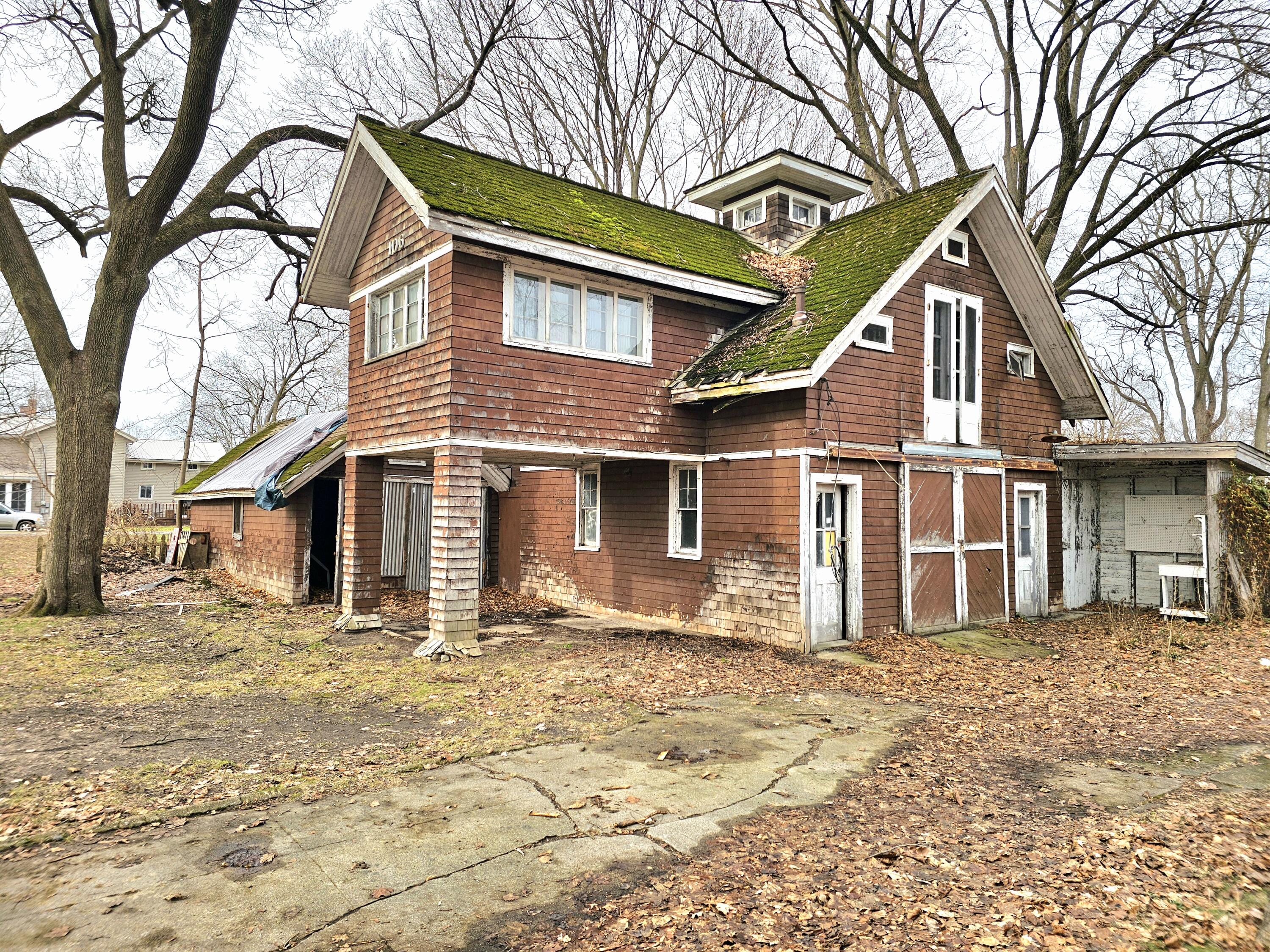 106 W State Street Mendon Village MI 49072