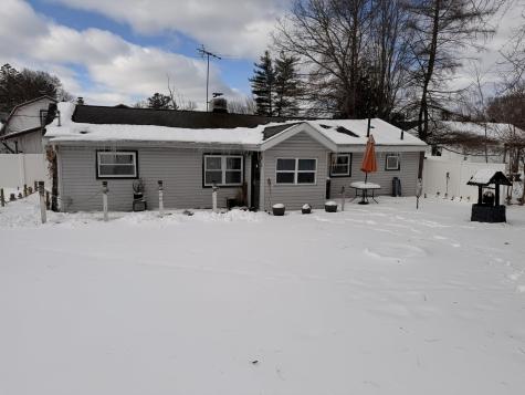 520 W Jessie Road Edenville Township MI 48657