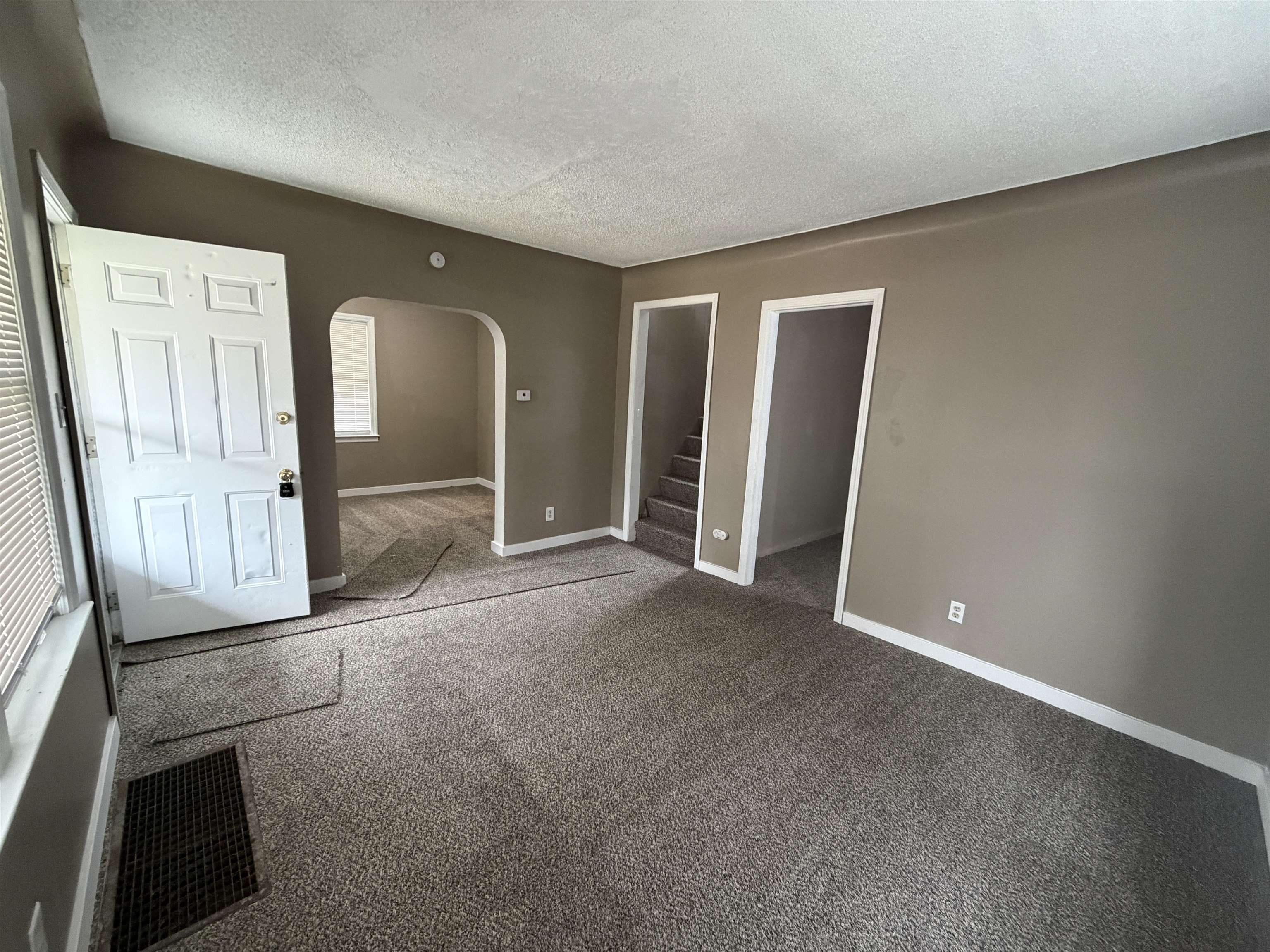 806 Alvord Avenue Flint City MI 48507
