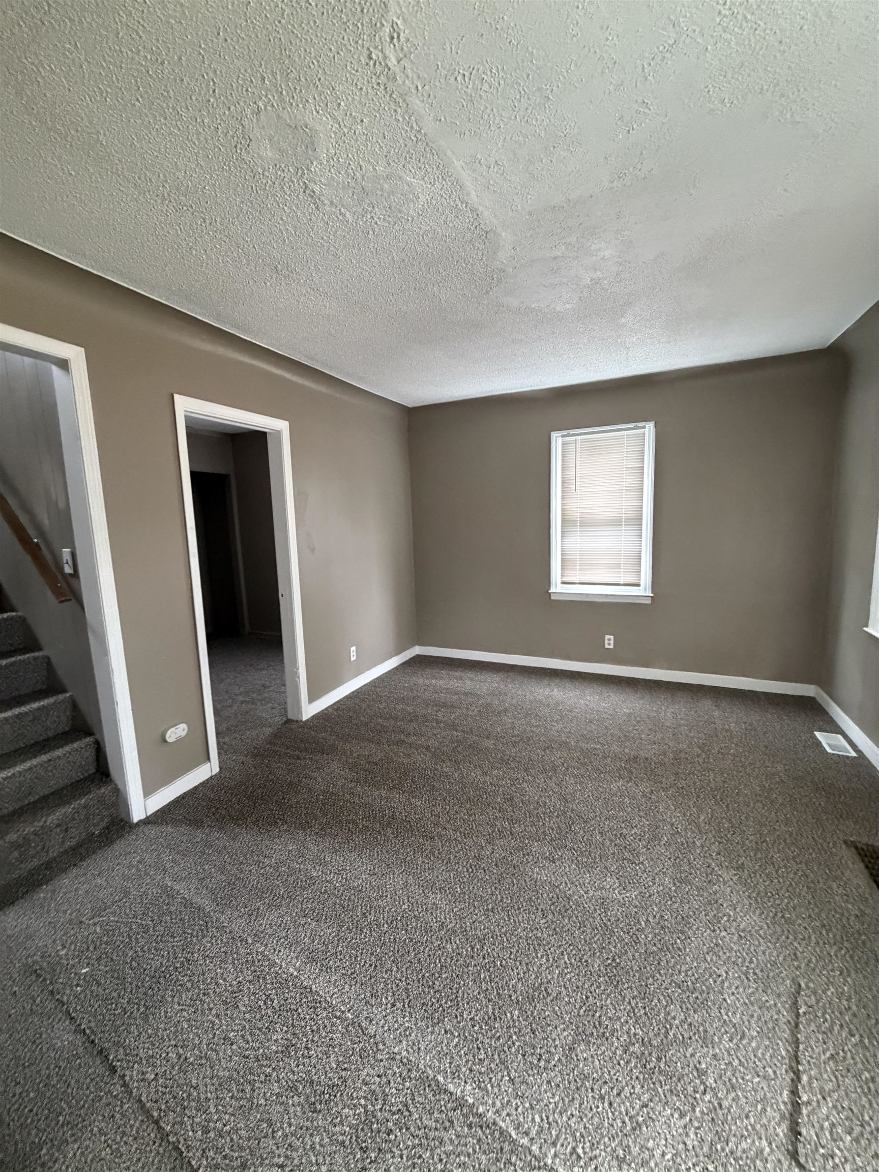 806 Alvord Avenue Flint City MI 48507