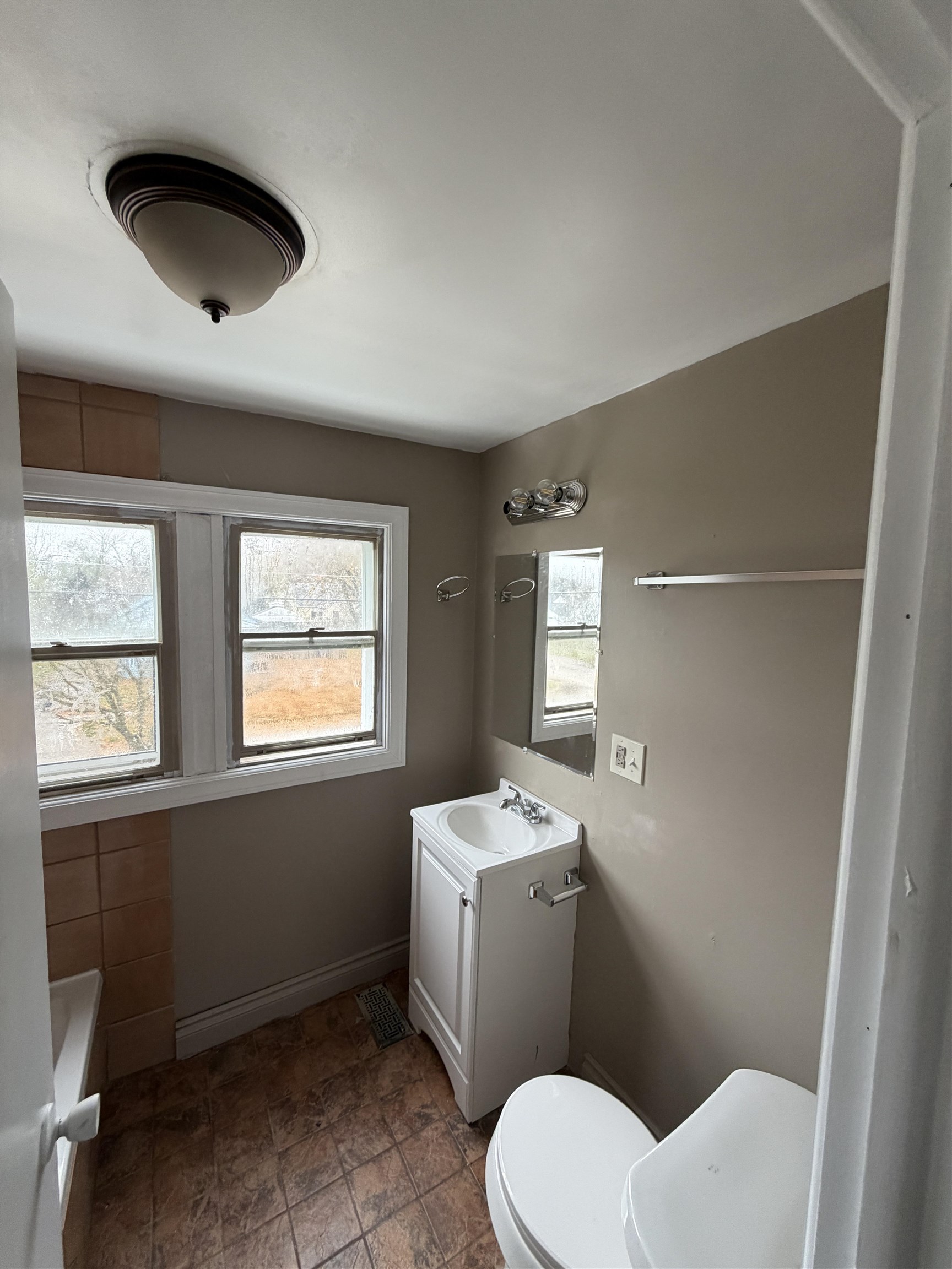 806 Alvord Avenue Flint City MI 48507