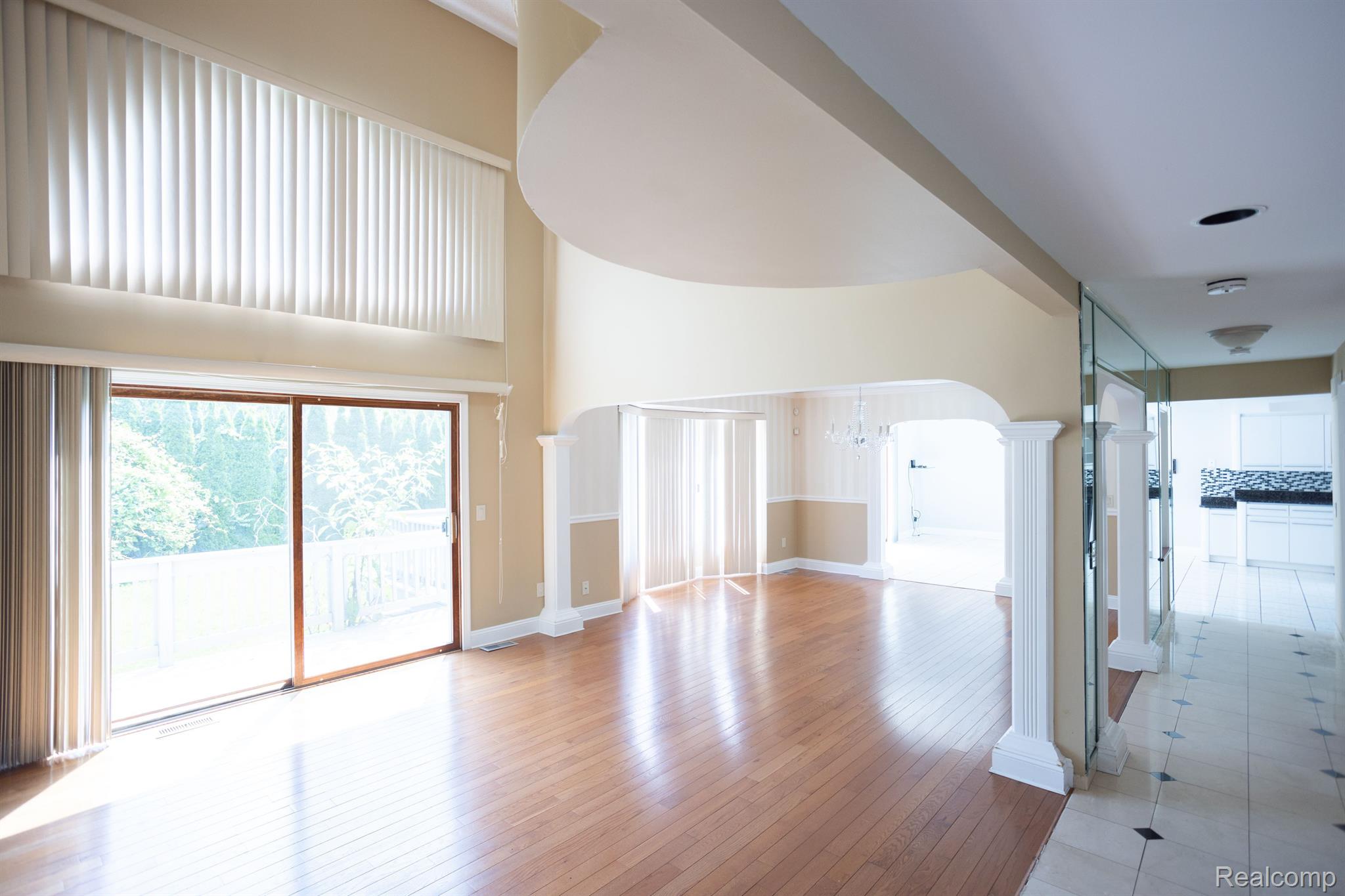 5881 Naneva West Bloomfield Charter Township MI 48322