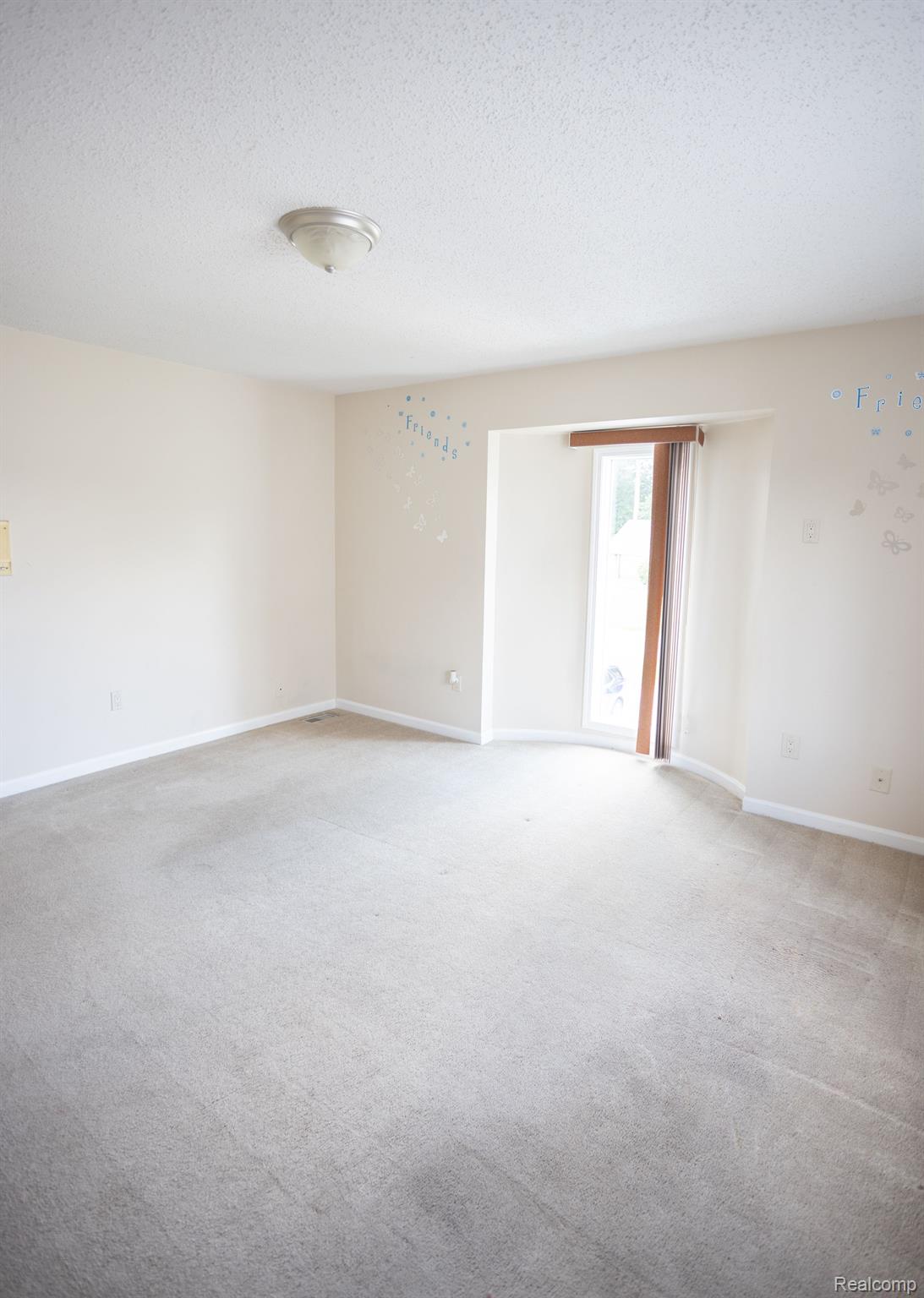 5881 Naneva West Bloomfield Charter Township MI 48322