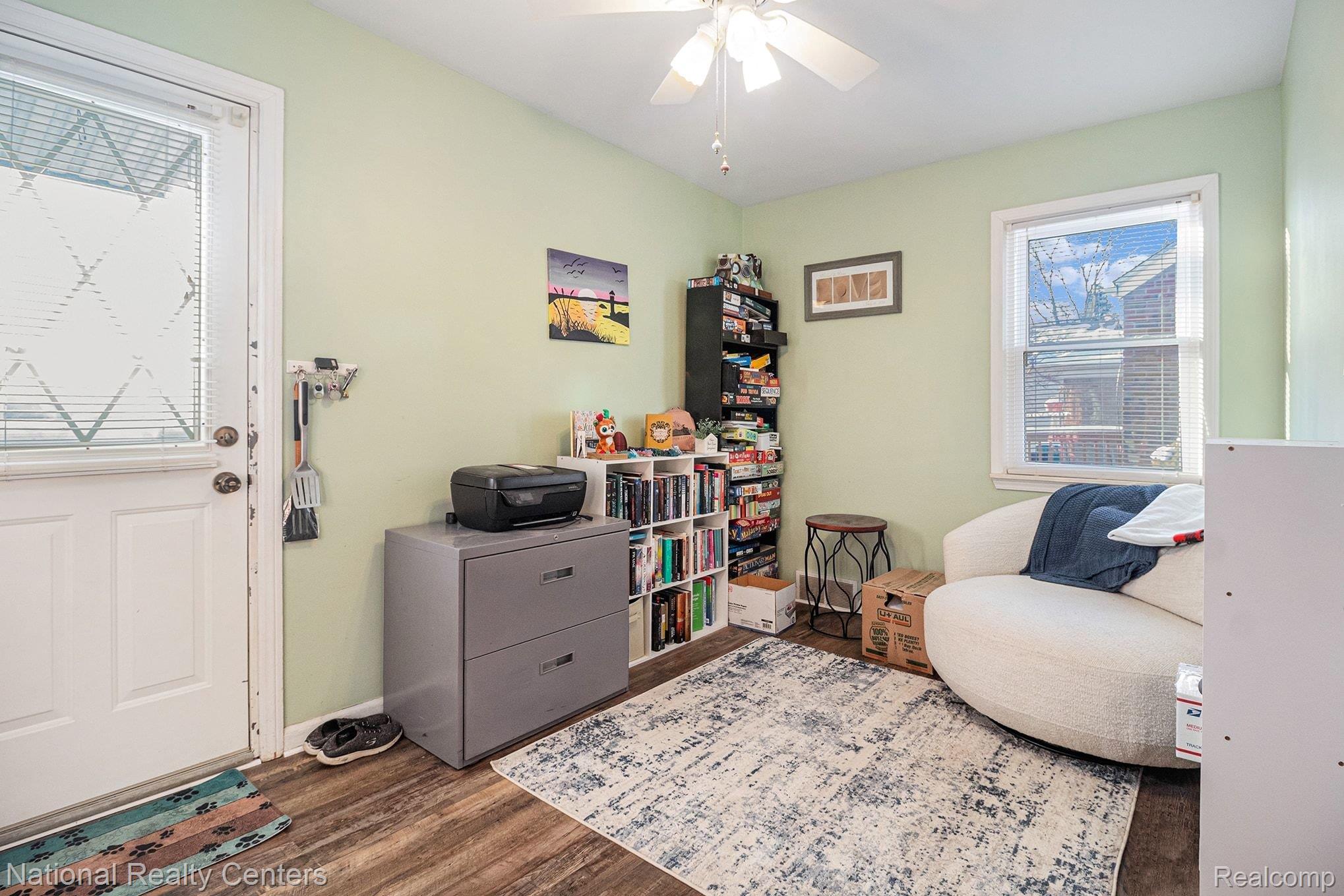 14587 Markese Avenue Allen Park City MI 48101