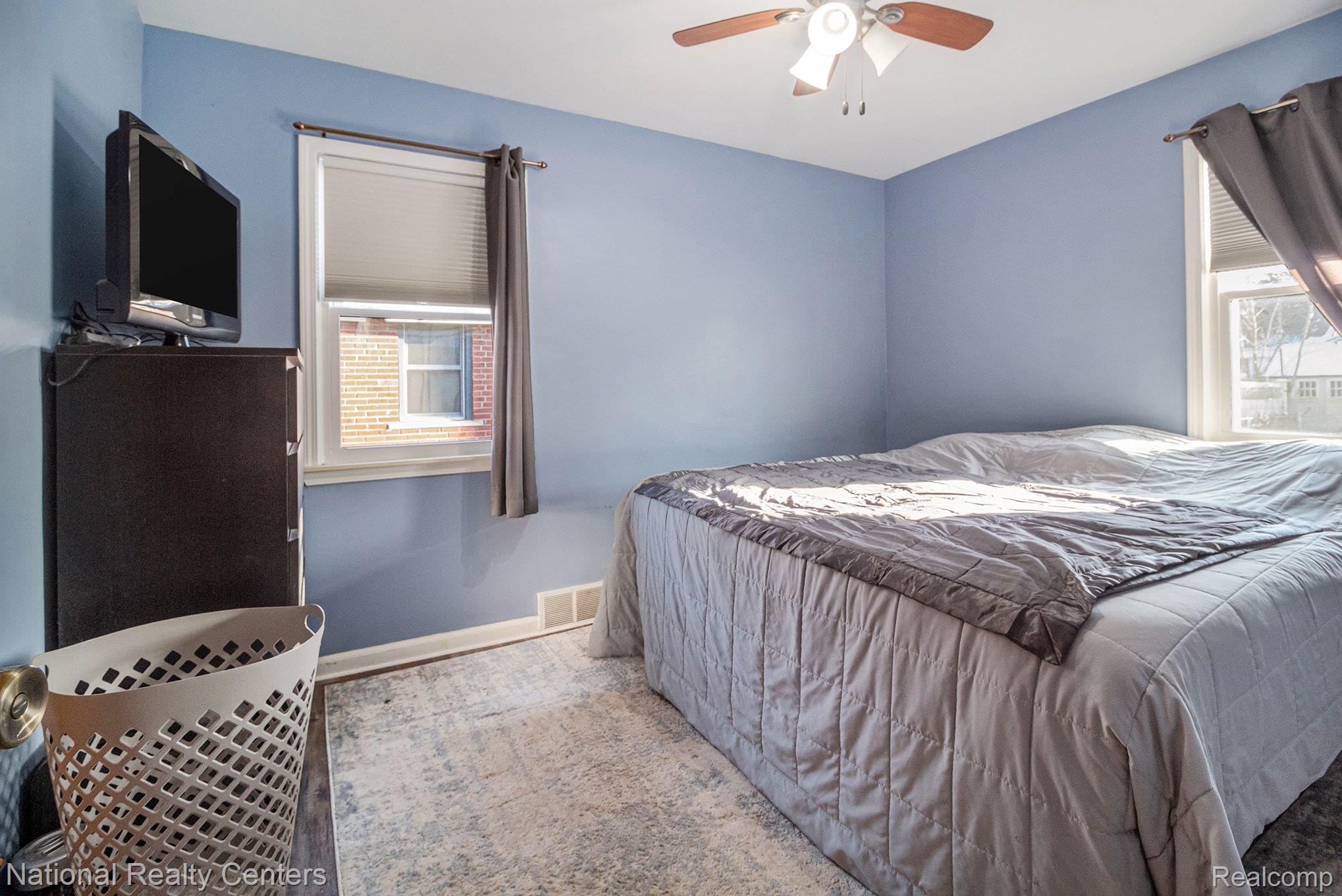 14587 Markese Avenue Allen Park City MI 48101