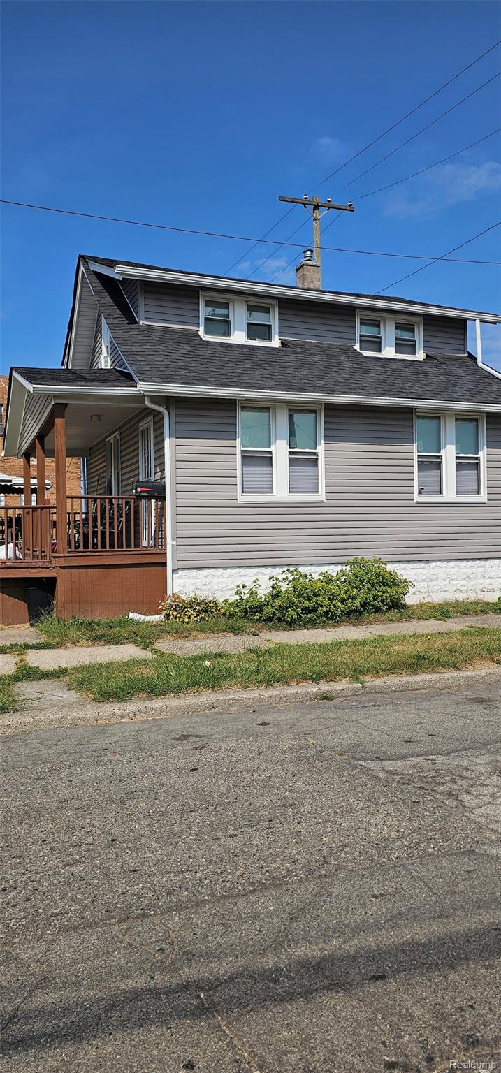 99 E Great Lakes Street River Rouge City MI 48218