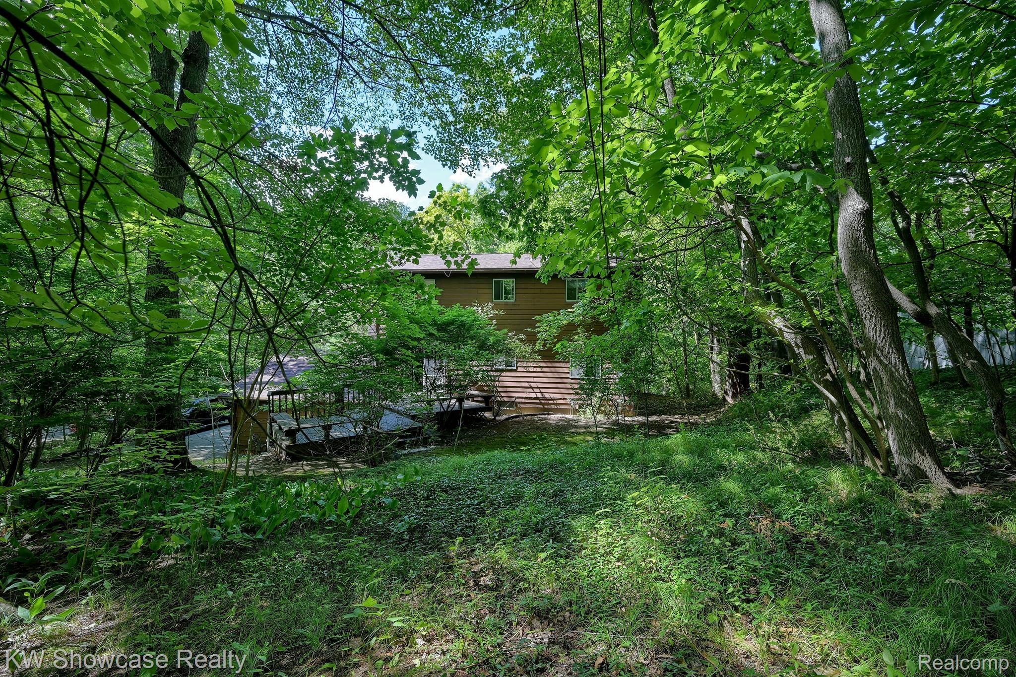 8840 Minne Wanna Road Independence Charter Township MI 48348