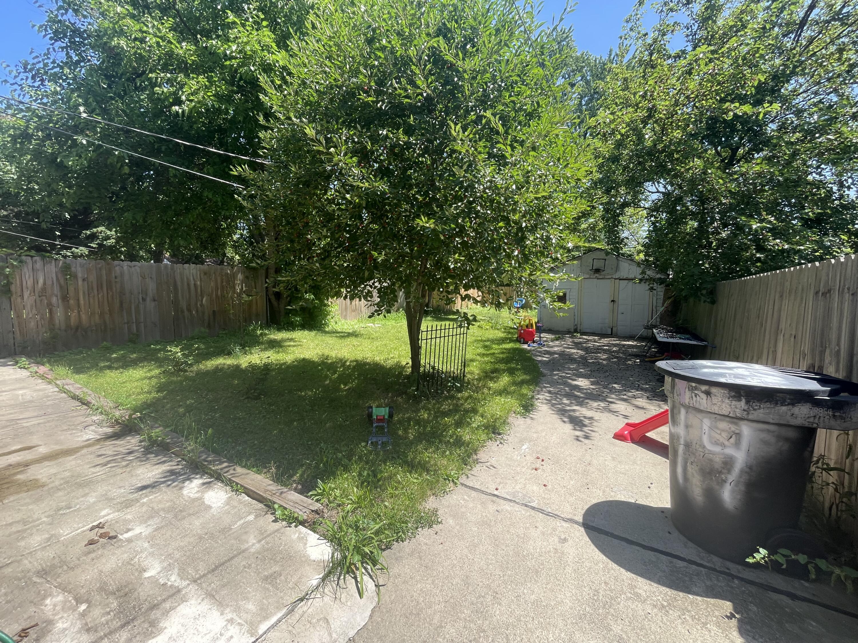 6344 Grandmont Avenue Detroit City MI 48228
