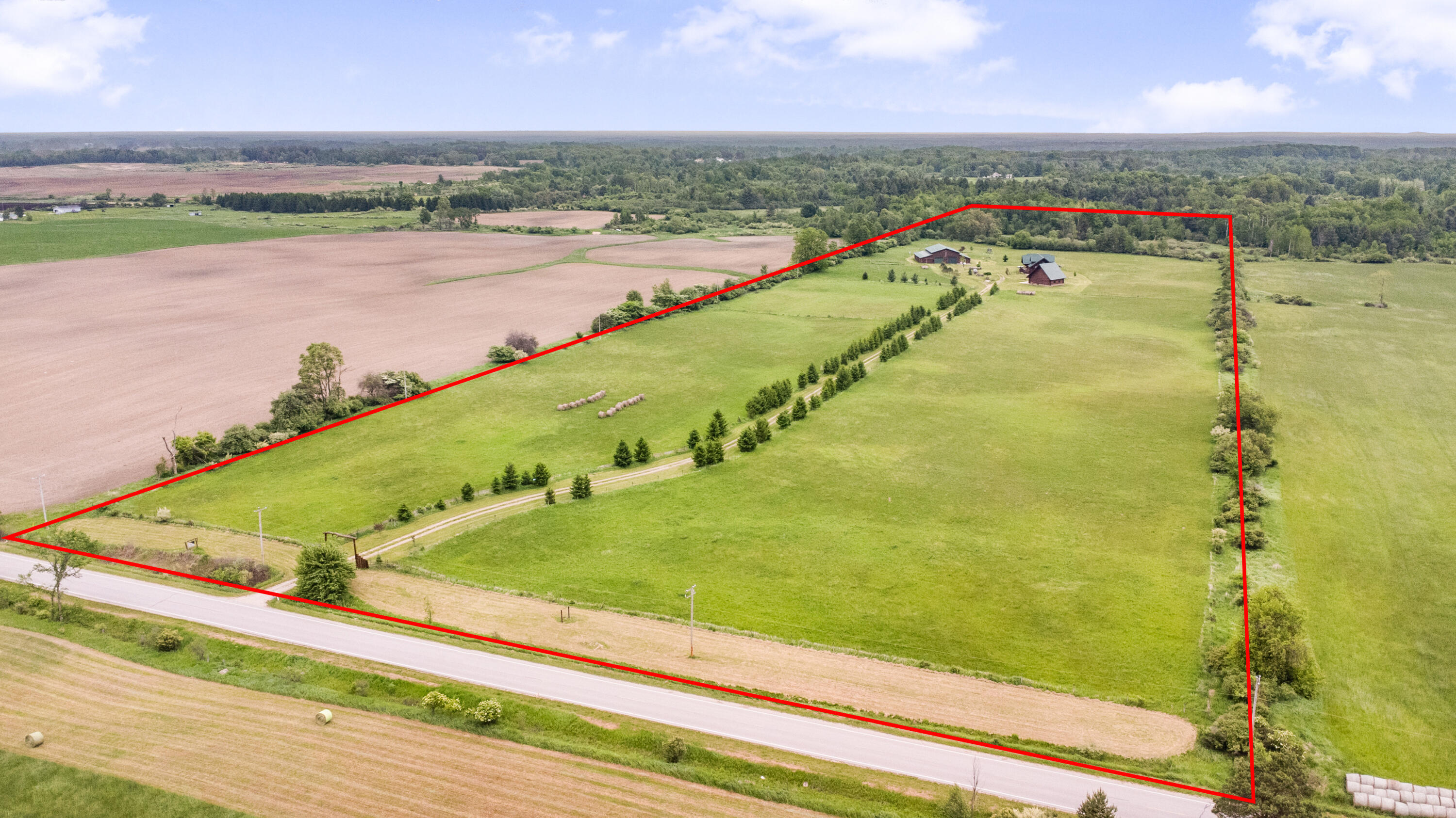 4450 50th Avenue Orient Township MI 49679