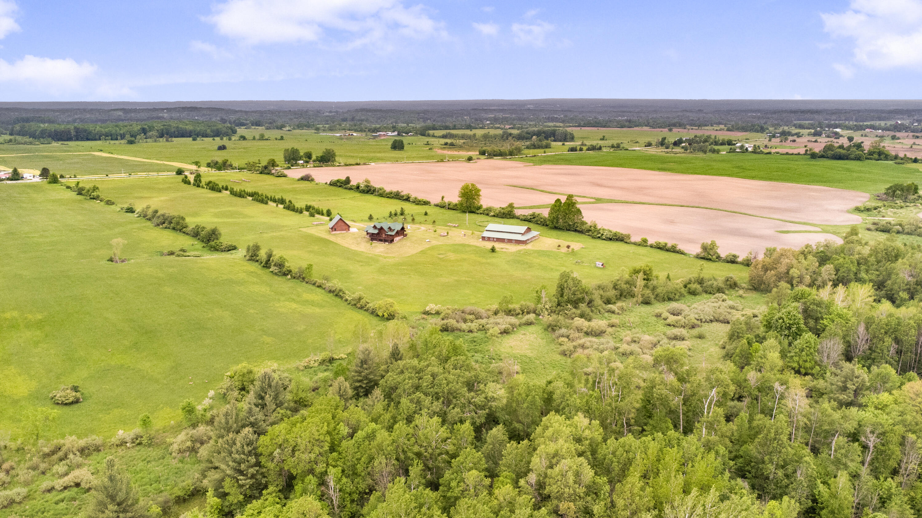 4450 50th Avenue Orient Township MI 49679
