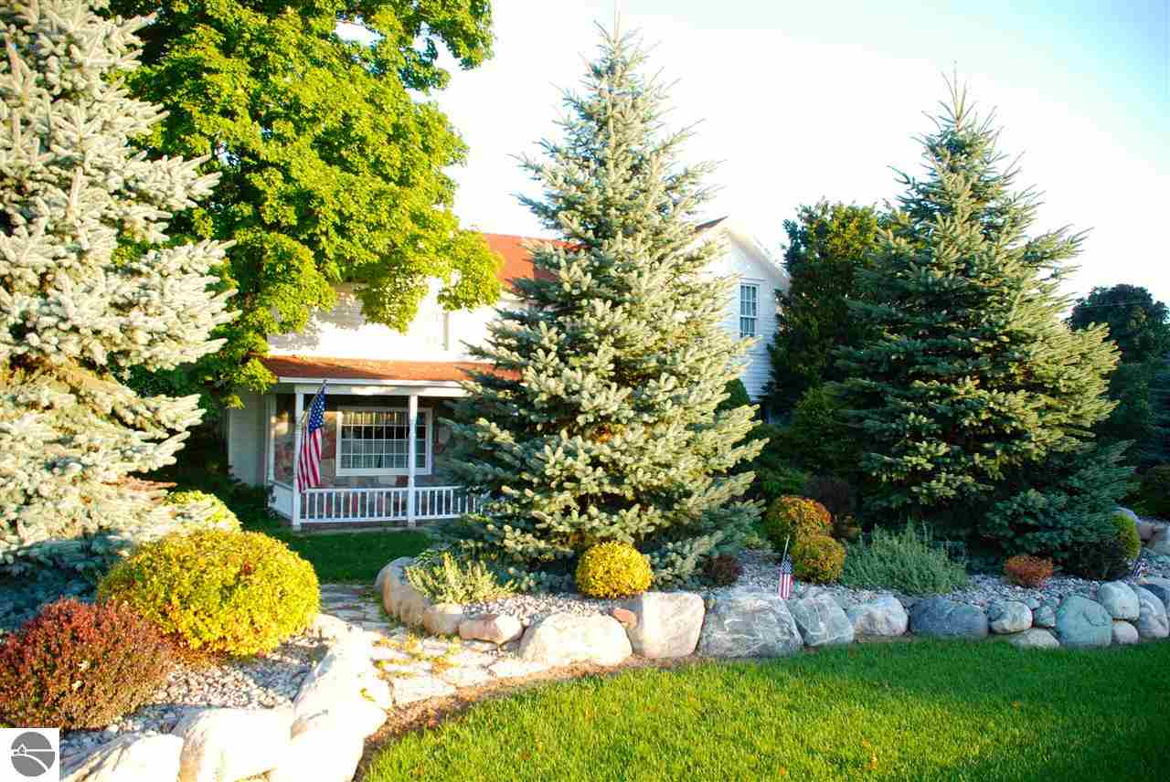 8491 Us-31 N Acme Township MI 49690