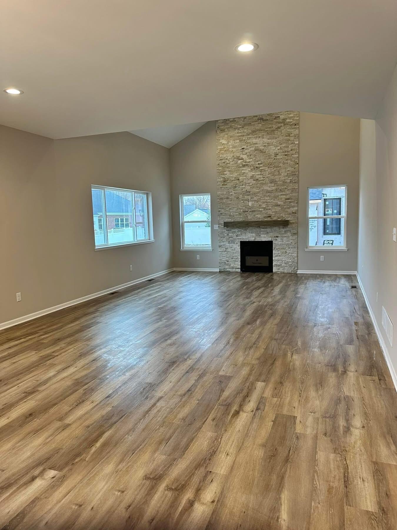 20015 Fountain View Lane Brownstown Charter Township MI 48183