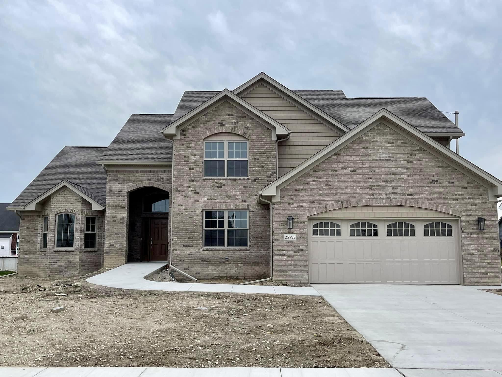 20015 Fountain View Lane Brownstown Charter Township MI 48183