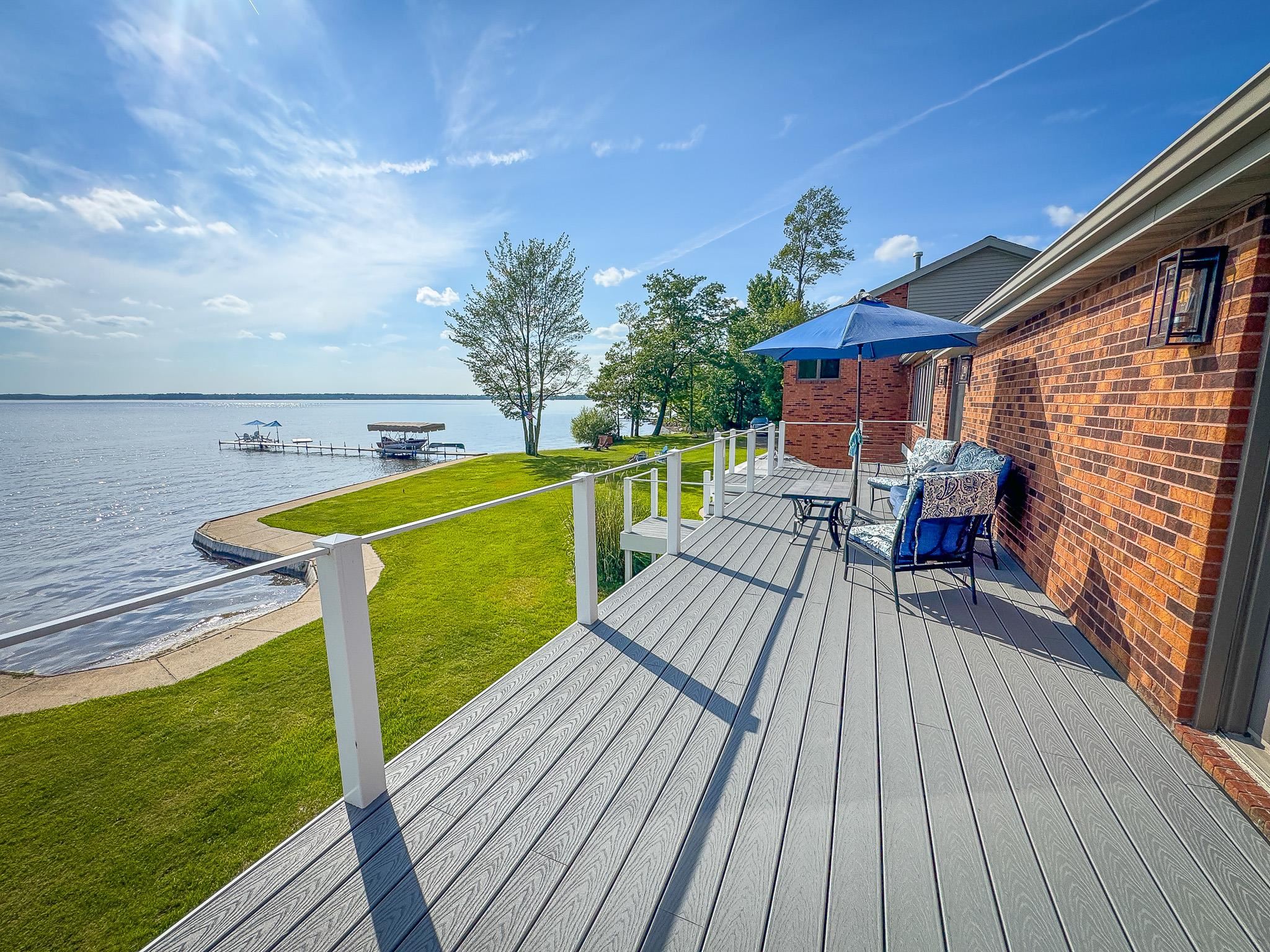 815 E Lake Mitchell Drive Cherry Grove Township MI 49601