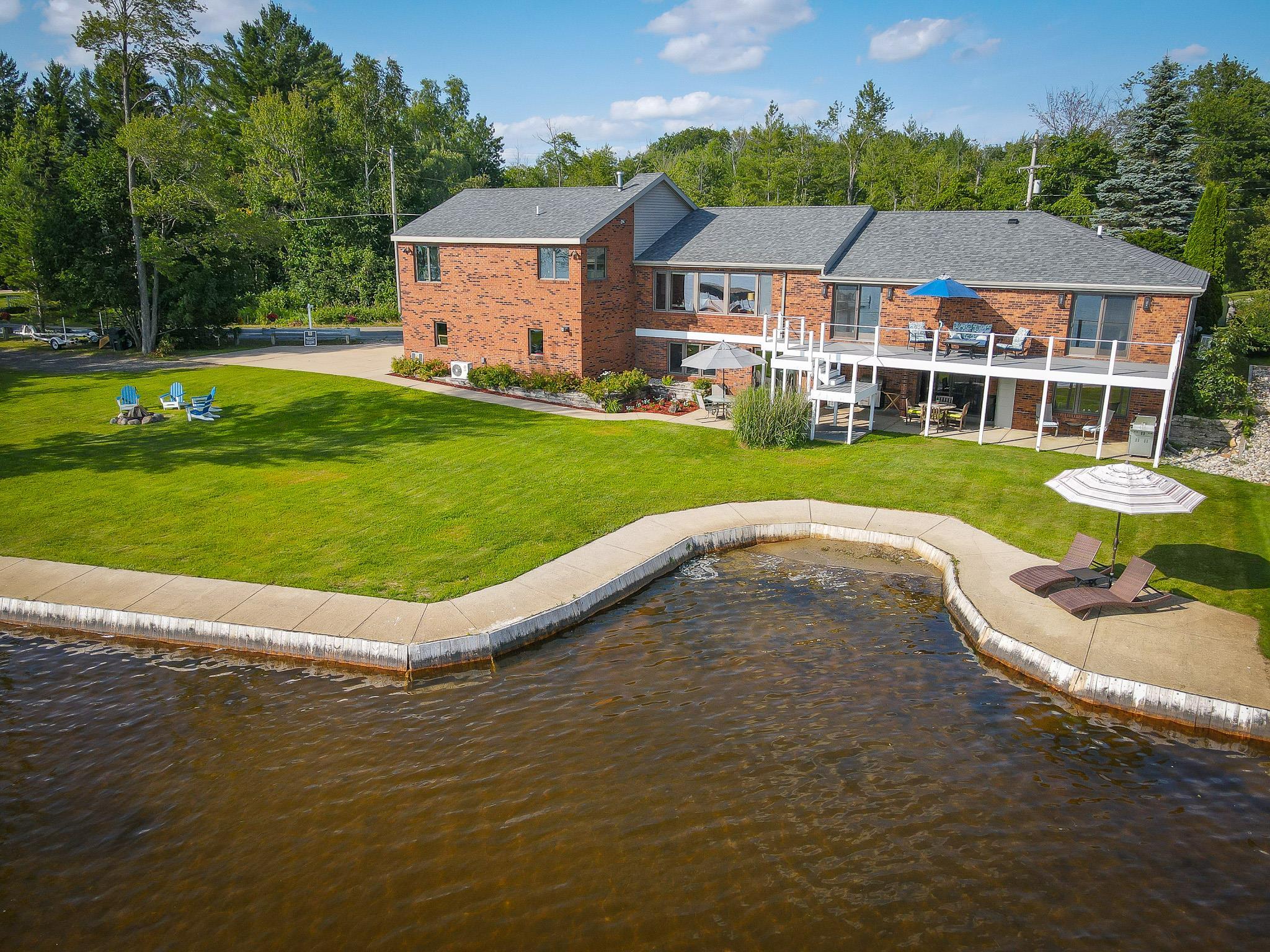 815 E Lake Mitchell Drive Cherry Grove Township MI 49601