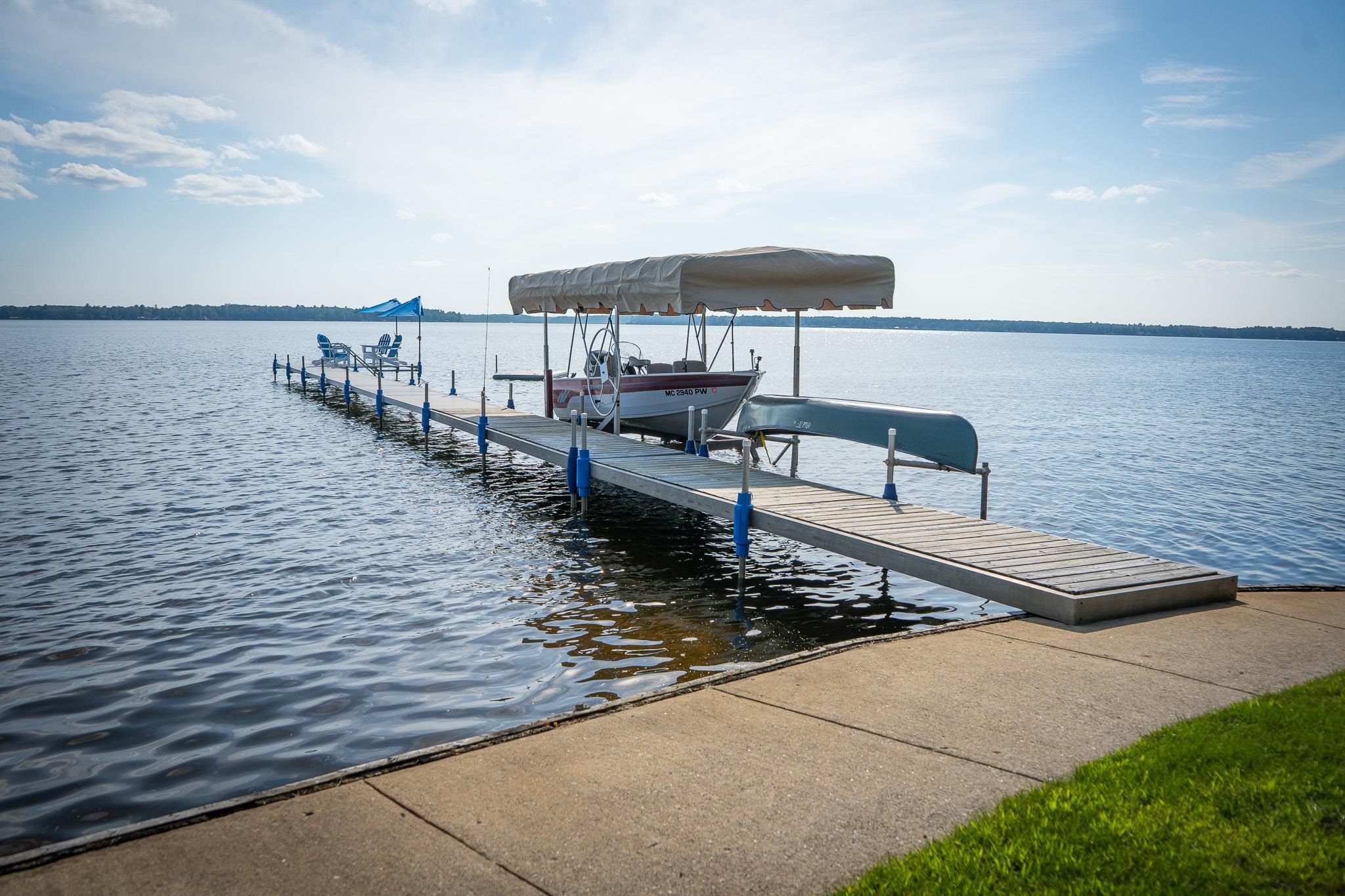 815 E Lake Mitchell Drive Cherry Grove Township MI 49601