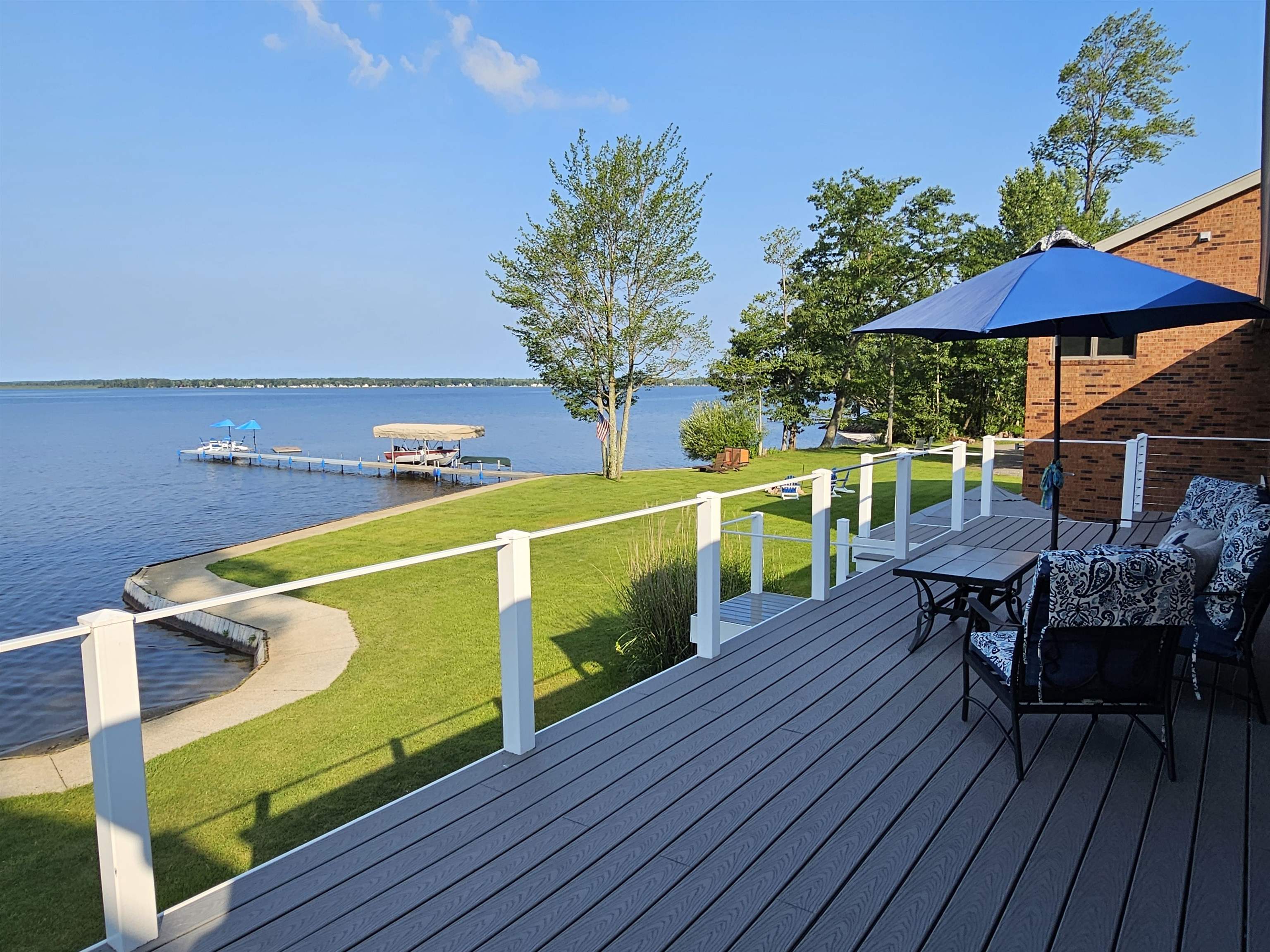 815 E Lake Mitchell Drive Cherry Grove Township MI 49601