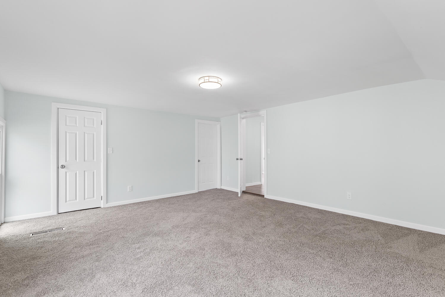 143 Park Street Adrian City MI 49221