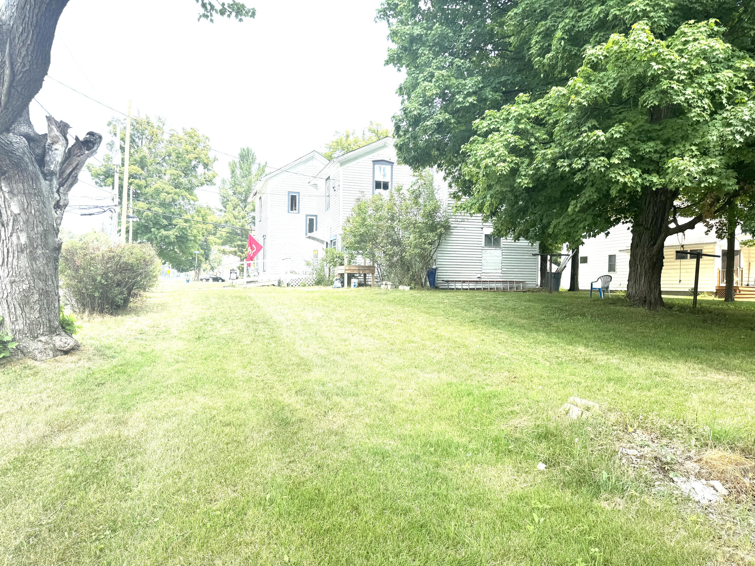 313 W 6th Street Evart City MI 49631