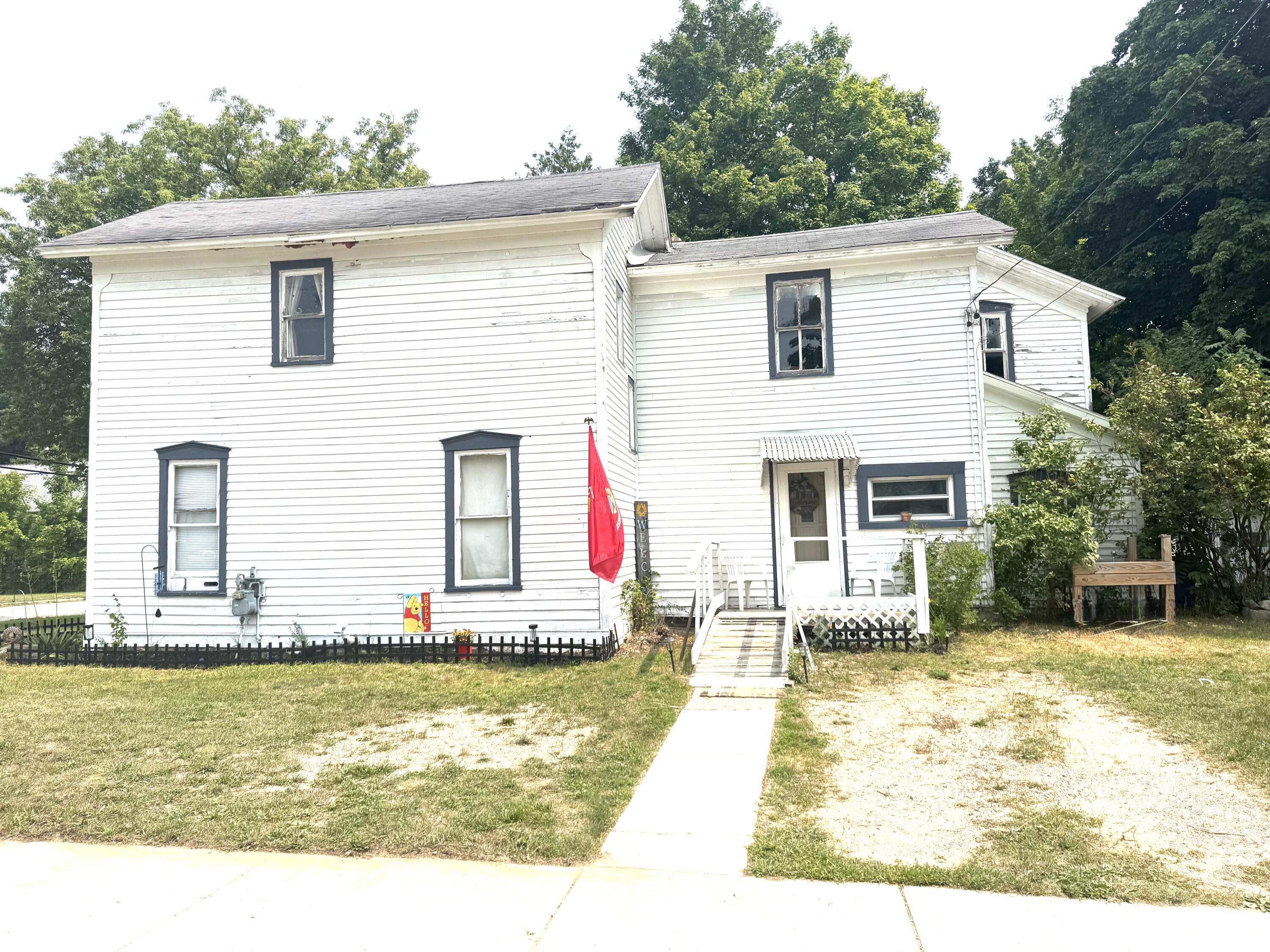 313 W 6th Street Evart City MI 49631