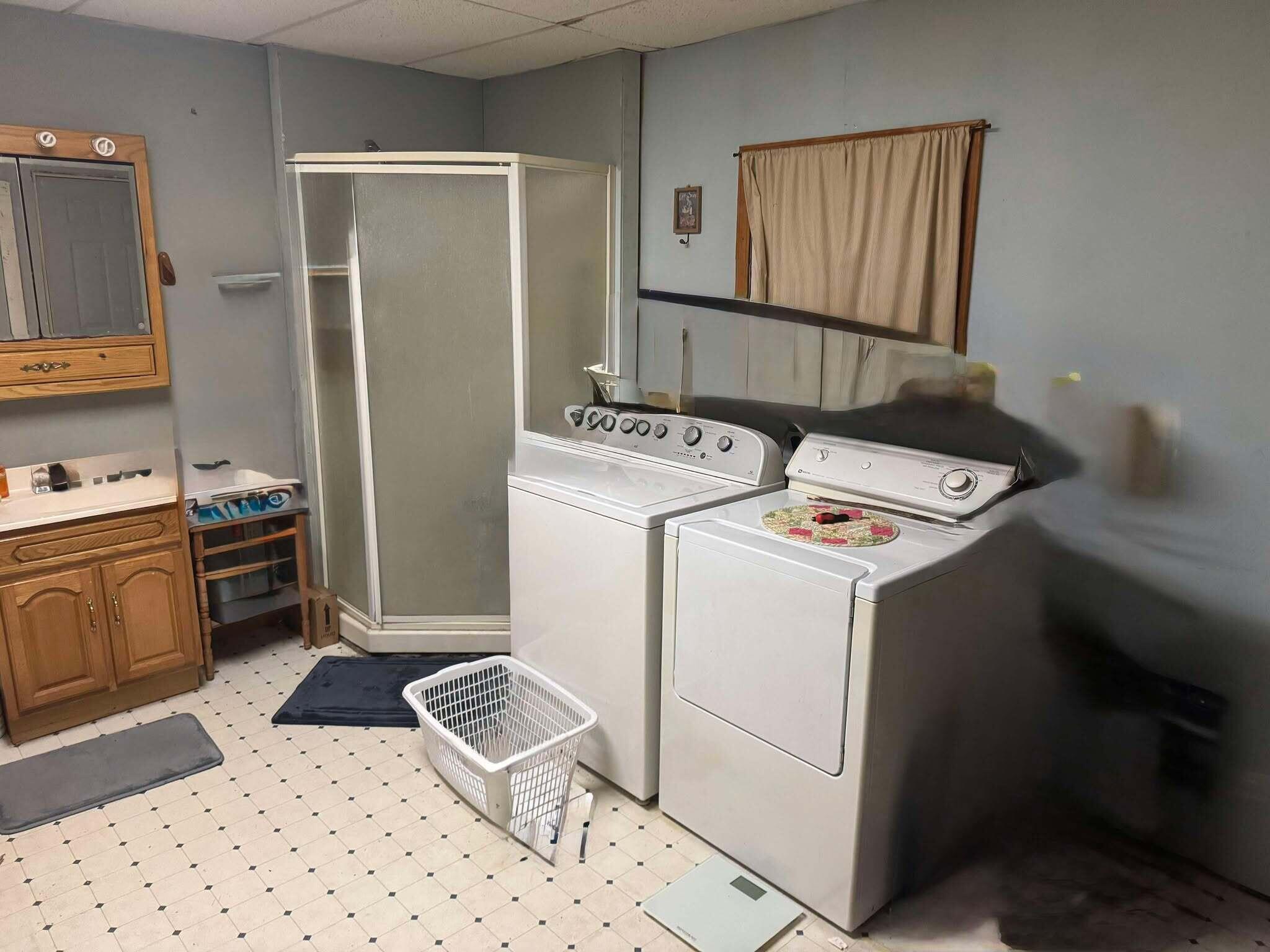 313 W 6th Street Evart City MI 49631