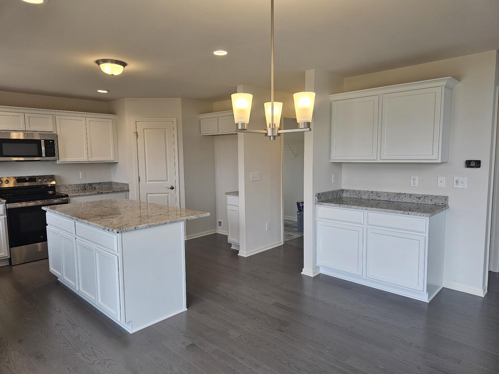 10606 Valley View Drive York Charter Township MI 48176