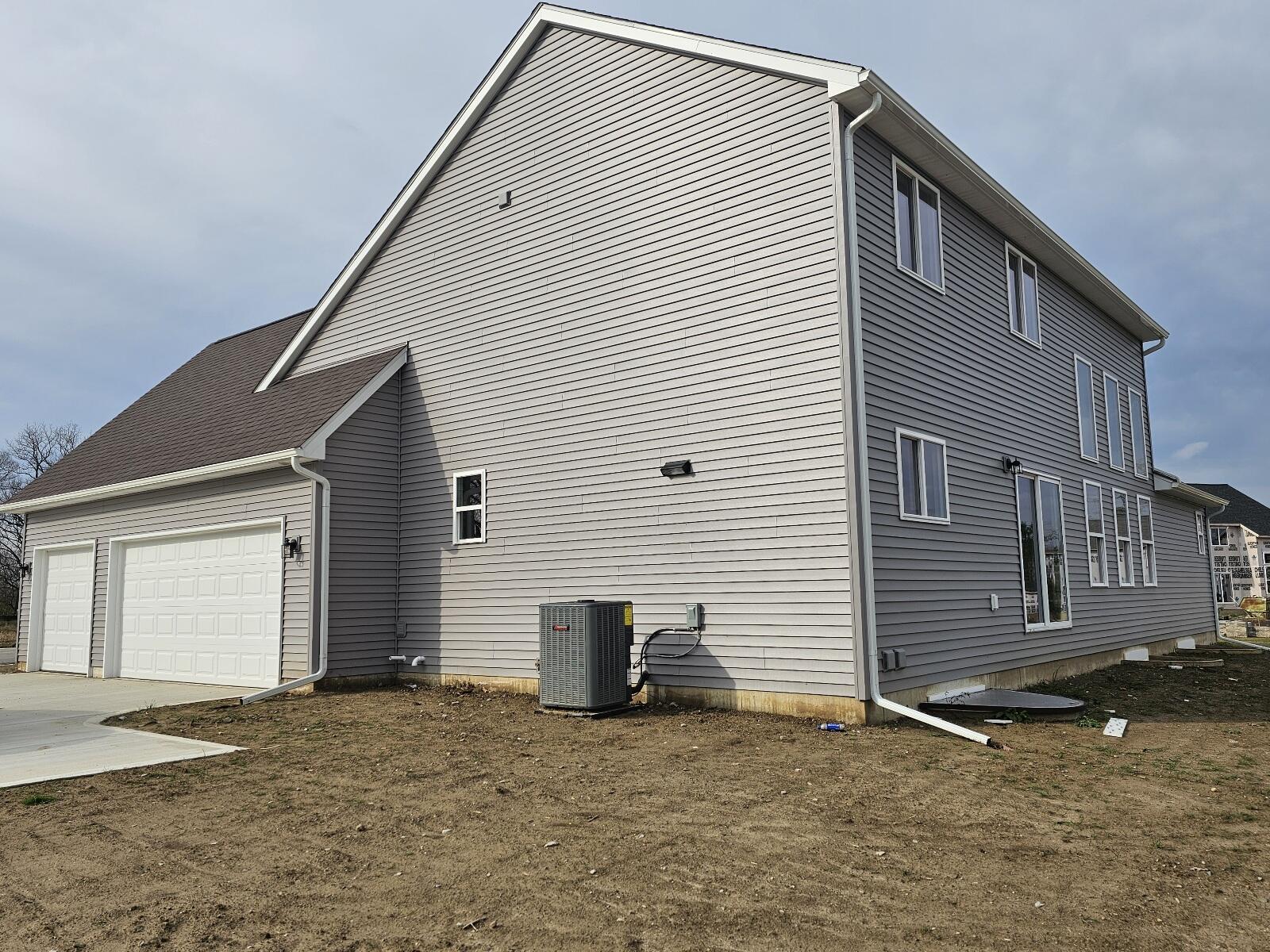 10606 Valley View Drive York Charter Township MI 48176