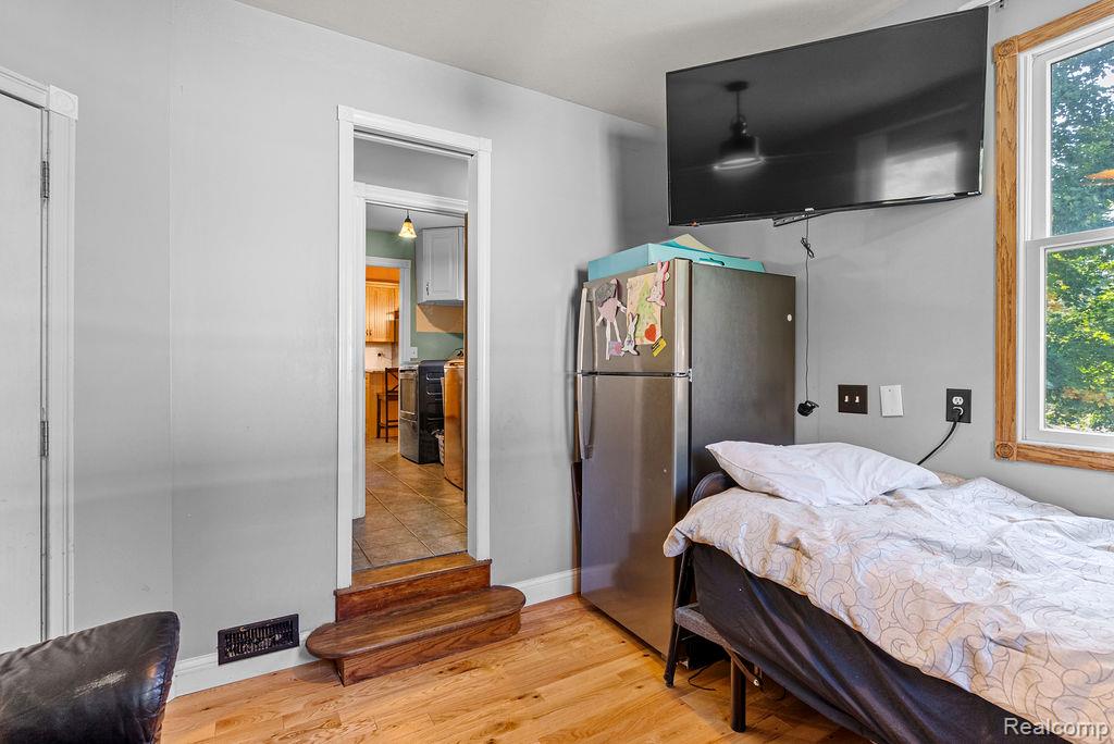 1476 County Farm Road Howell City MI 48843