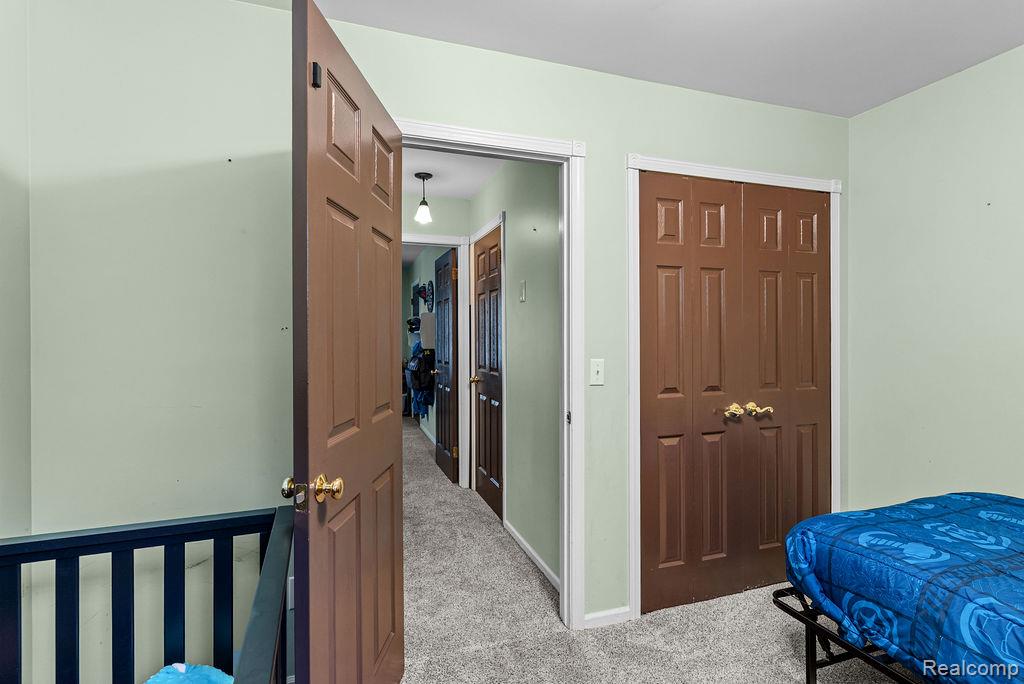 1476 County Farm Road Howell City MI 48843