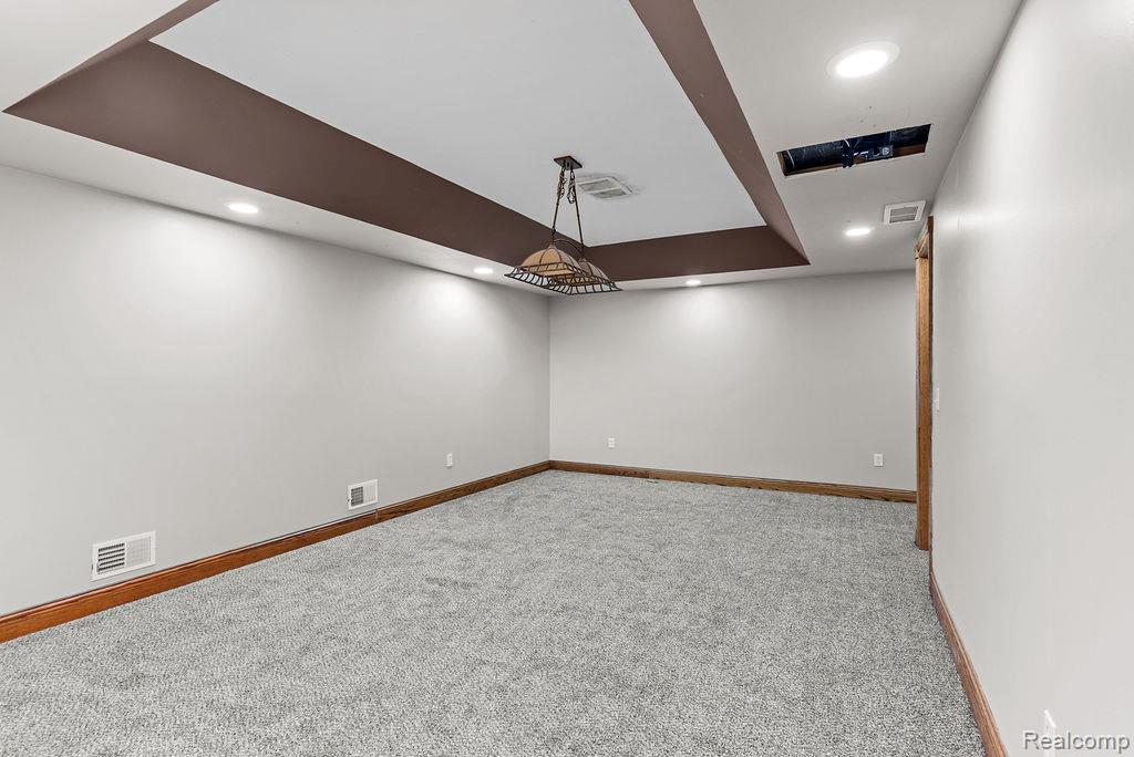 1476 County Farm Road Howell City MI 48843