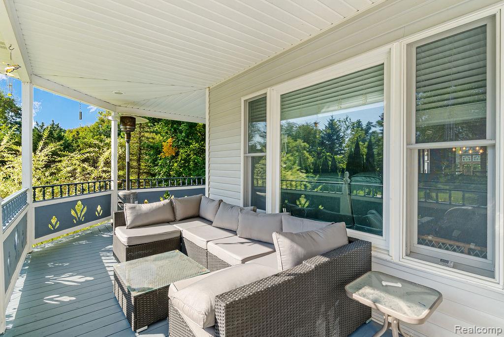 1476 County Farm Road Howell City MI 48843