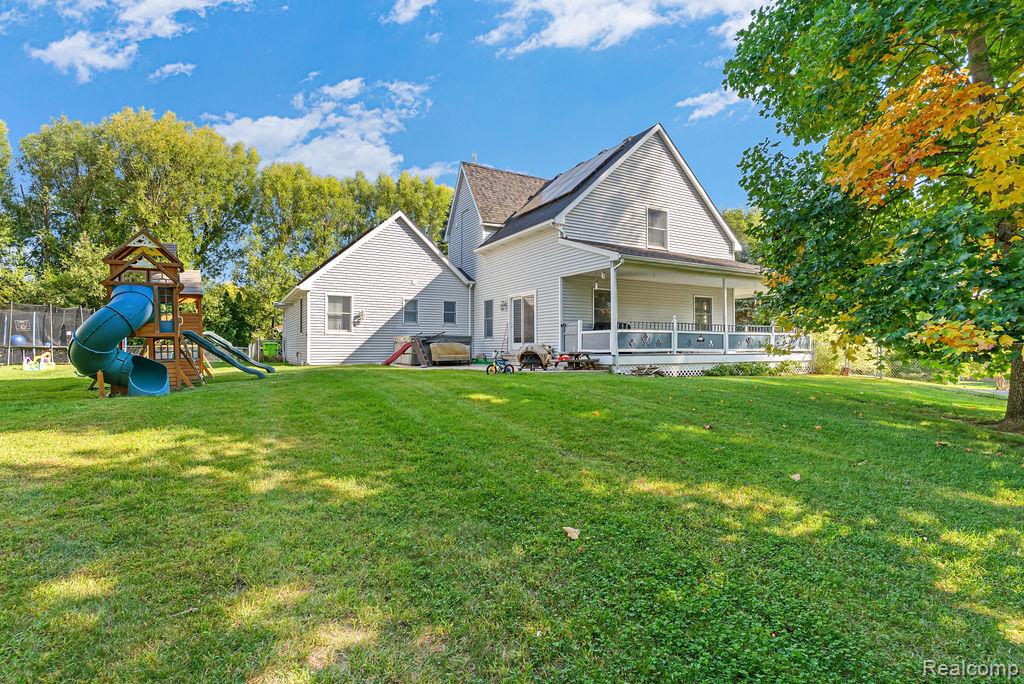 1476 County Farm Road Howell City MI 48843