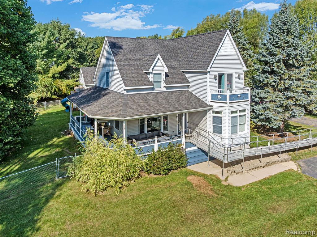 1476 County Farm Road Howell City MI 48843