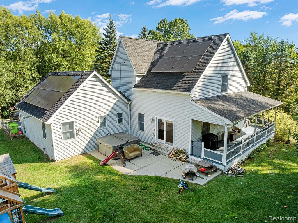 1476 County Farm Road Howell City MI 48843