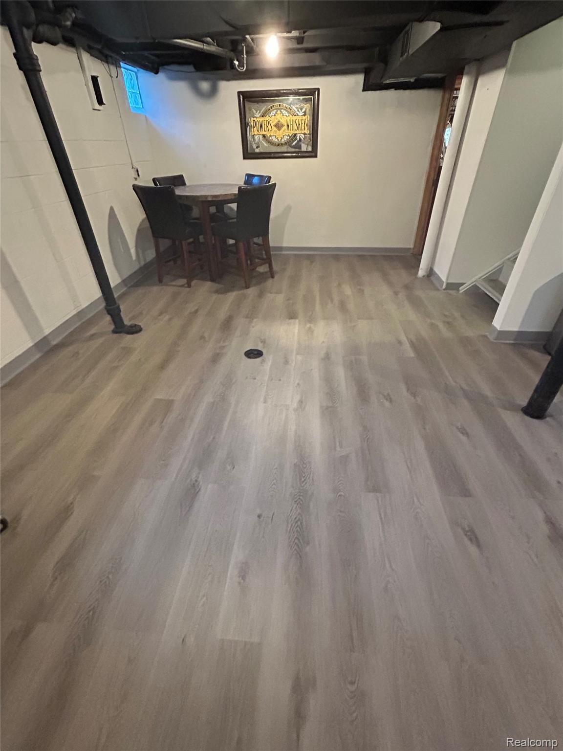 7221 Winona Avenue Allen Park City MI 48101