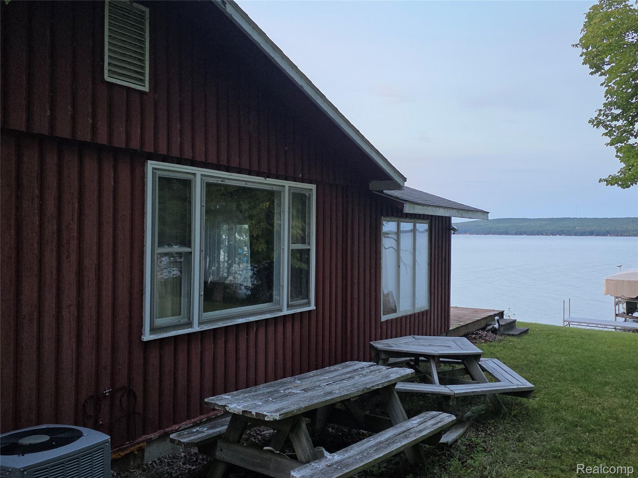 5136 Hardwood Trail Alcona Township MI 49747