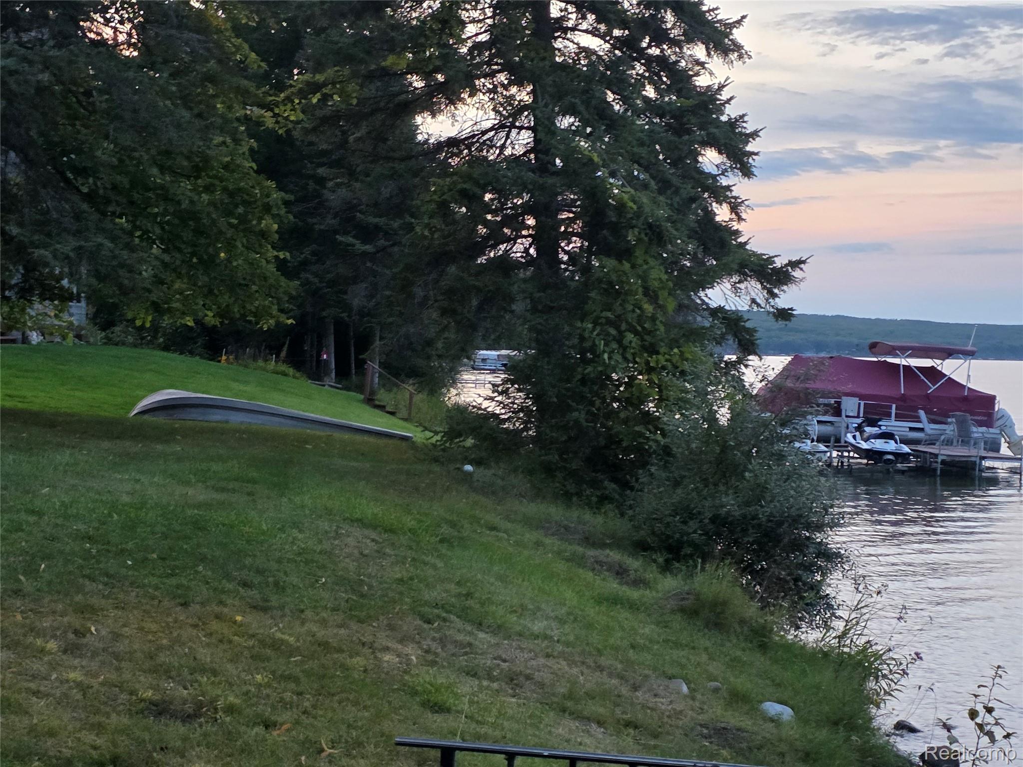 5136 Hardwood Trail Alcona Township MI 49747