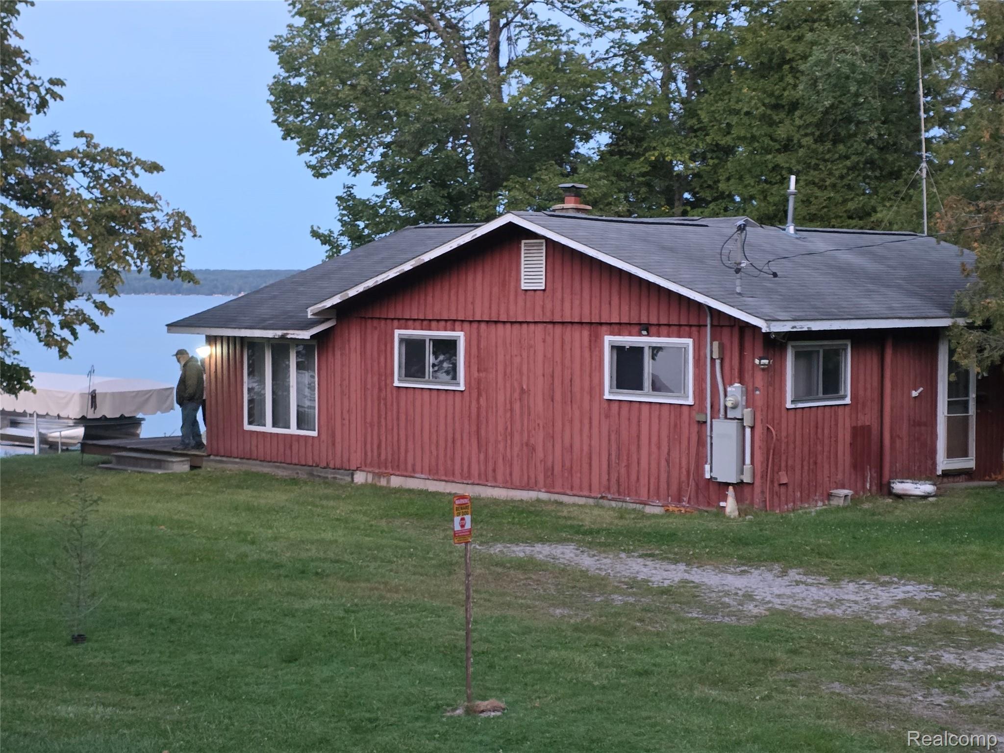 5136 Hardwood Trail Alcona Township MI 49747